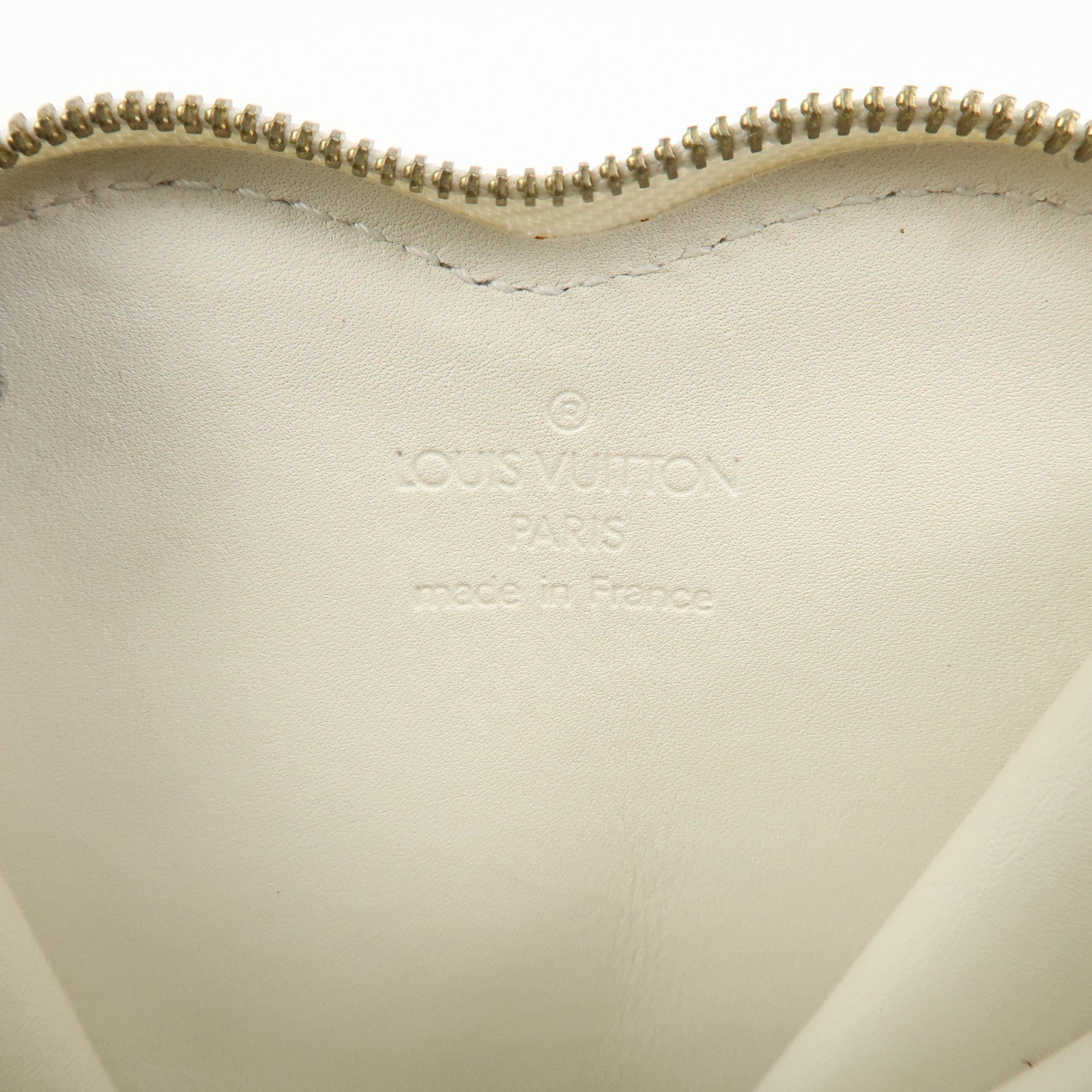 Louis Vuitton Monogram Vernis Porte Monnaie Couer Perle M91918