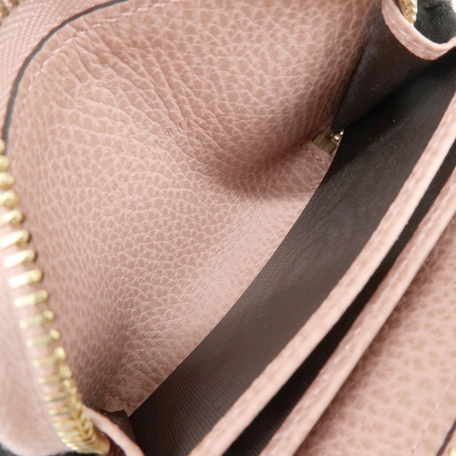 GUCCI Swing Leather Coin Case Compact Wallet Pink 368877