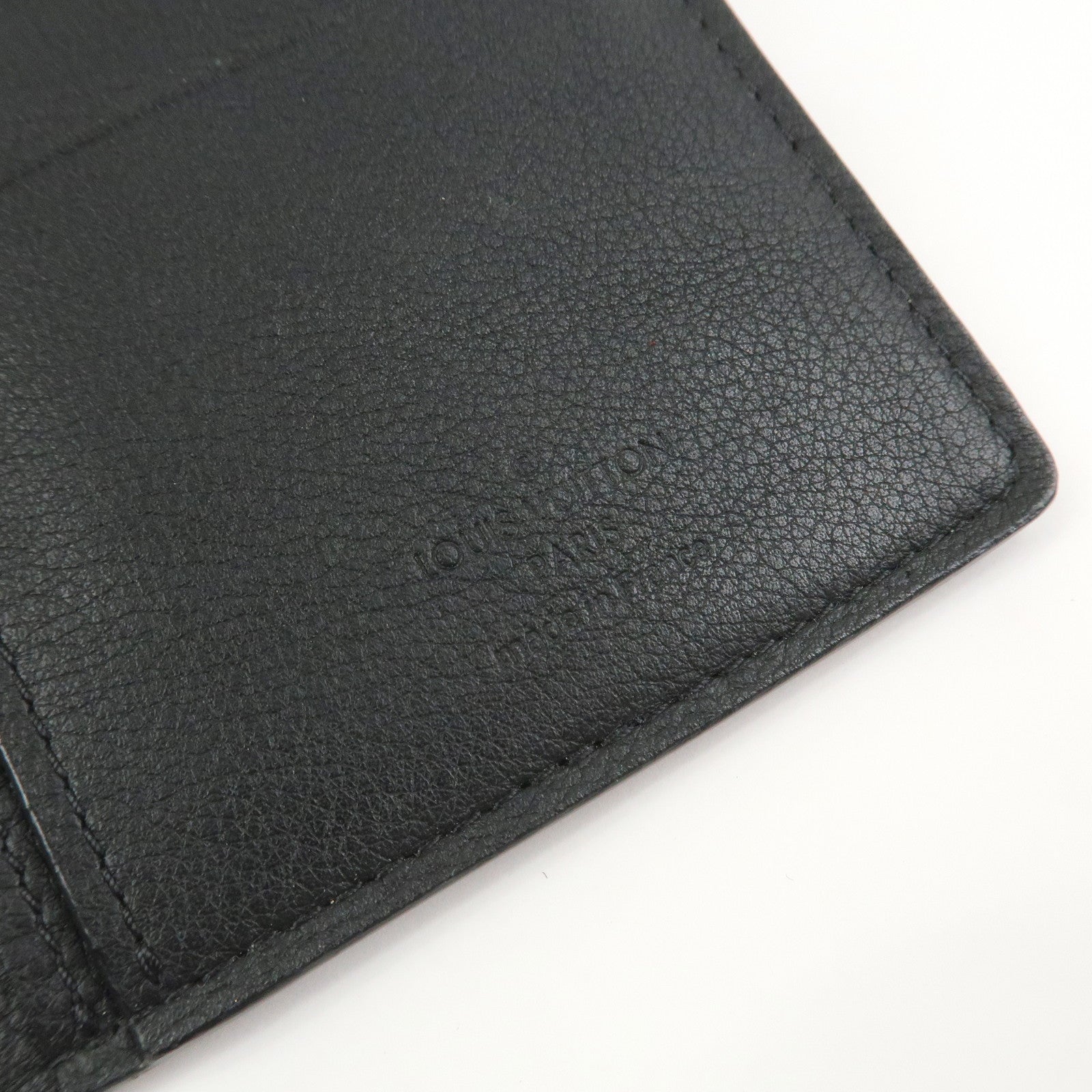 Louis Vuitton Taurillon Leather Portefeuille Brazza Wallet M58192
