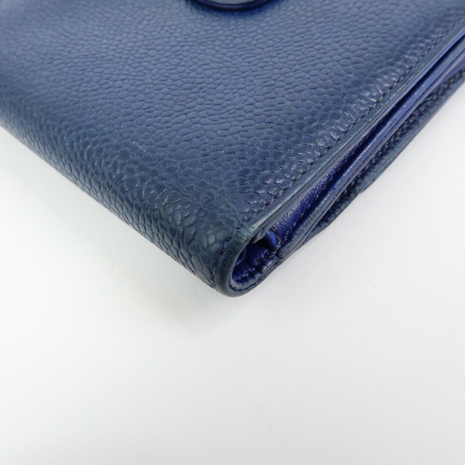 CHANEL COCO Mark Caviarskin W Hook Compact Wallet Navy A01427