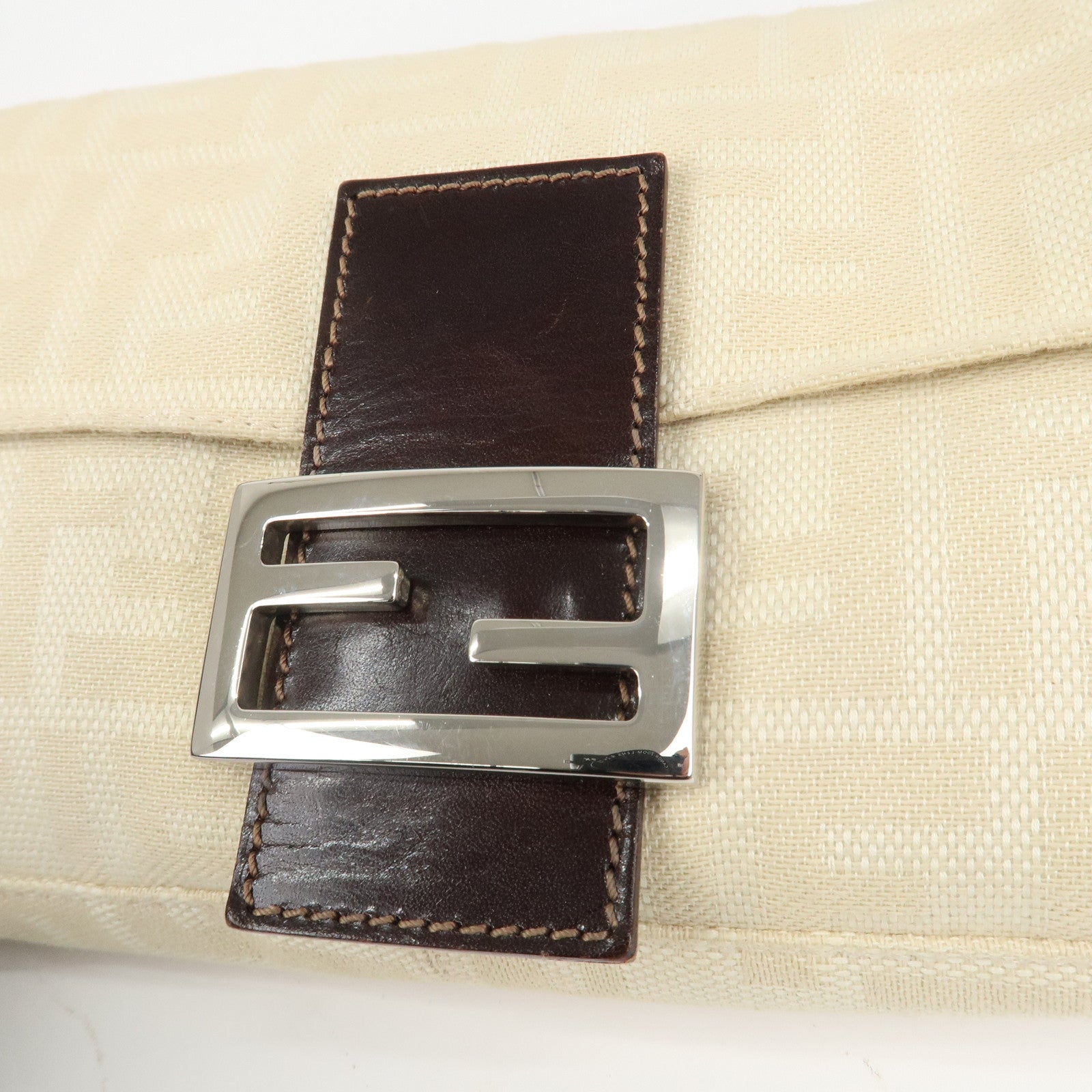FENDI Mamma Baguette Zucca Canvas Shoulder Bag Beige White 26424 Used