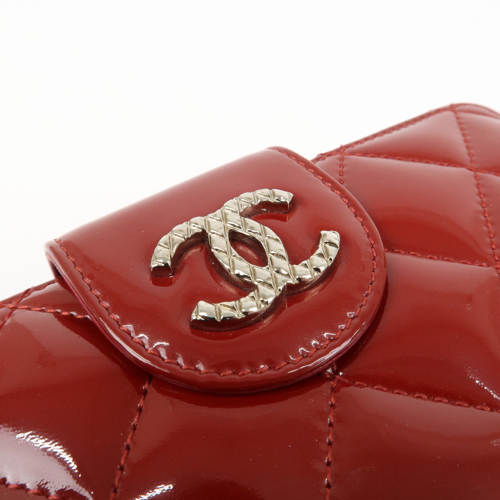 CHANEL Brilliant Patent Leather Bifold Wallet Red A48706 Used