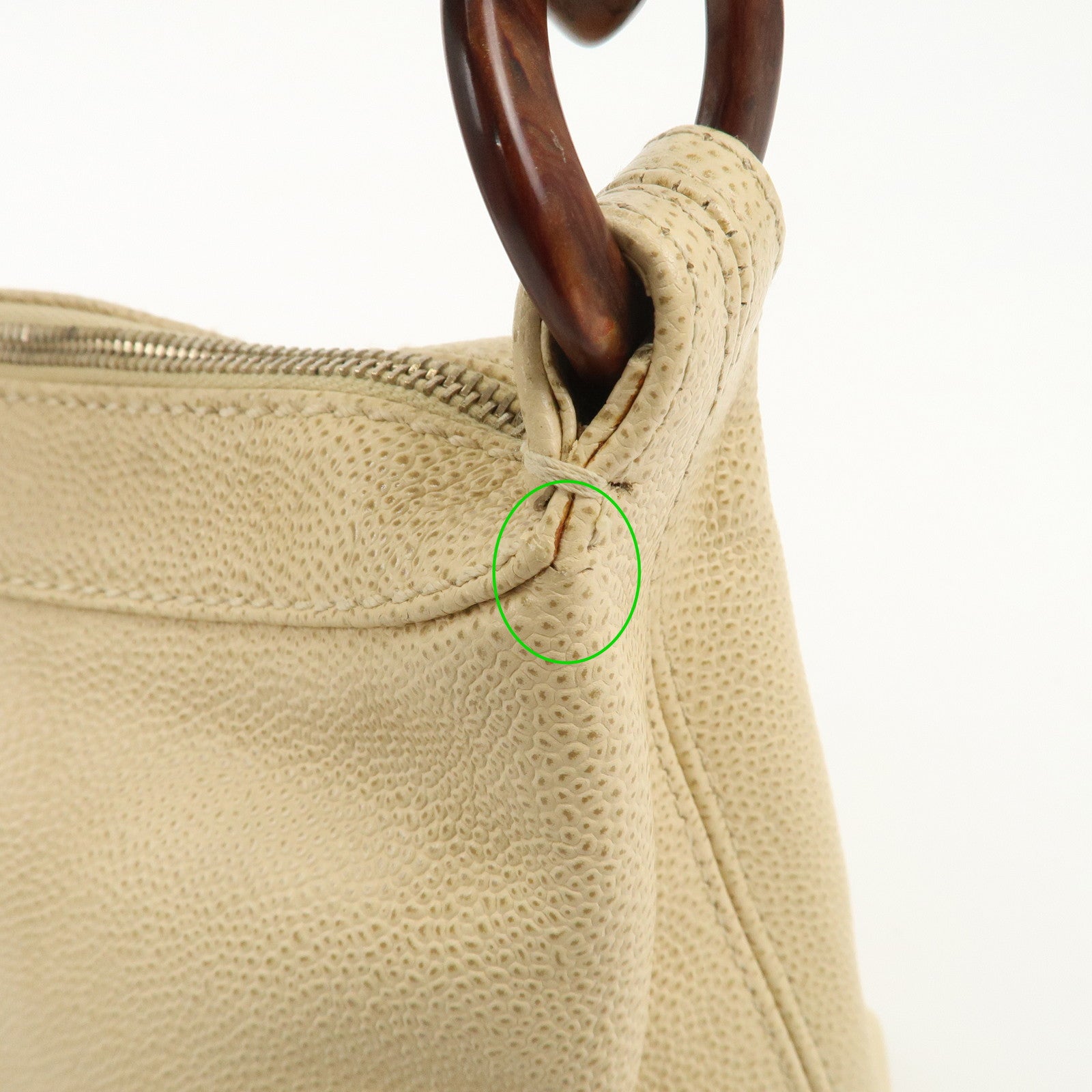 CHANEL Caviar Skin COCO Mark Wood Chain Shoulder Bag Beige Used