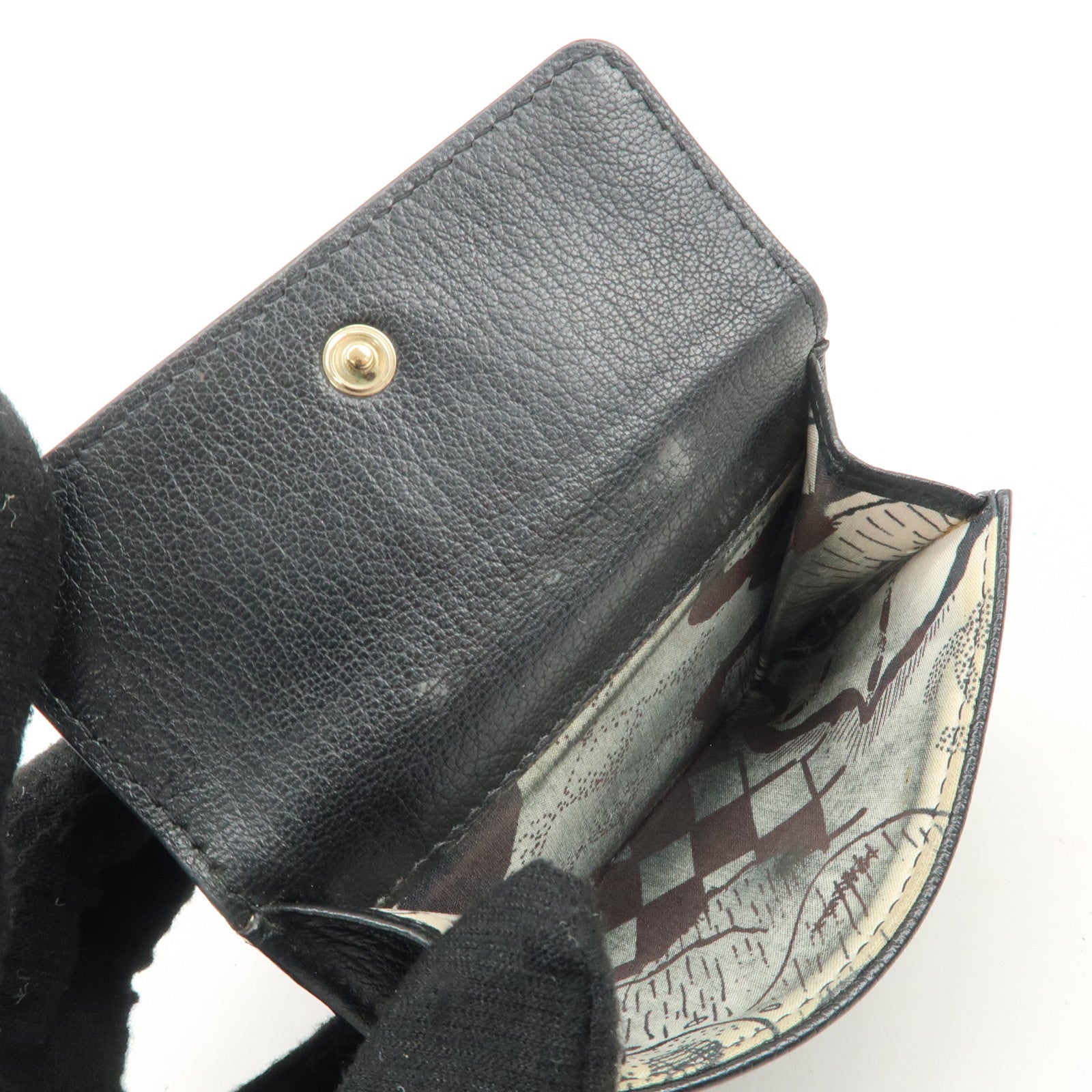 CHANEL Lucky Flower Leather Compact Wallet Black A81651 Used