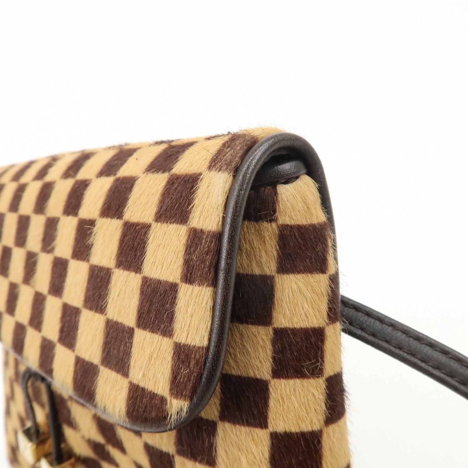 Louis Vuitton Damier Sauvage Gazelle Beige Shoulder Bag M92130