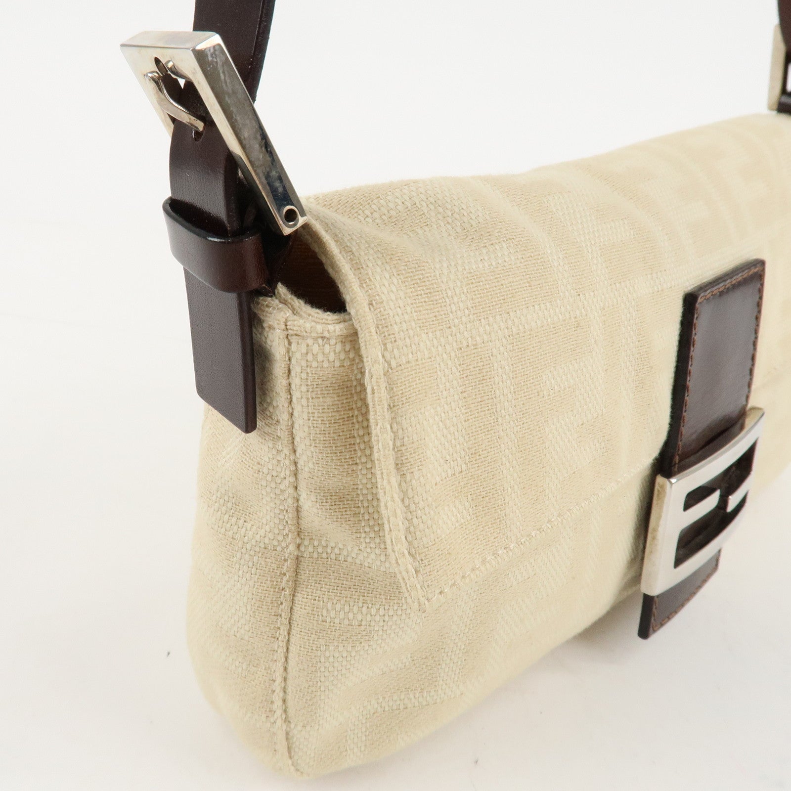 FENDI Mamma Baguette Zucca Canvas Leather Shoulder Bag Beige 26424 Used