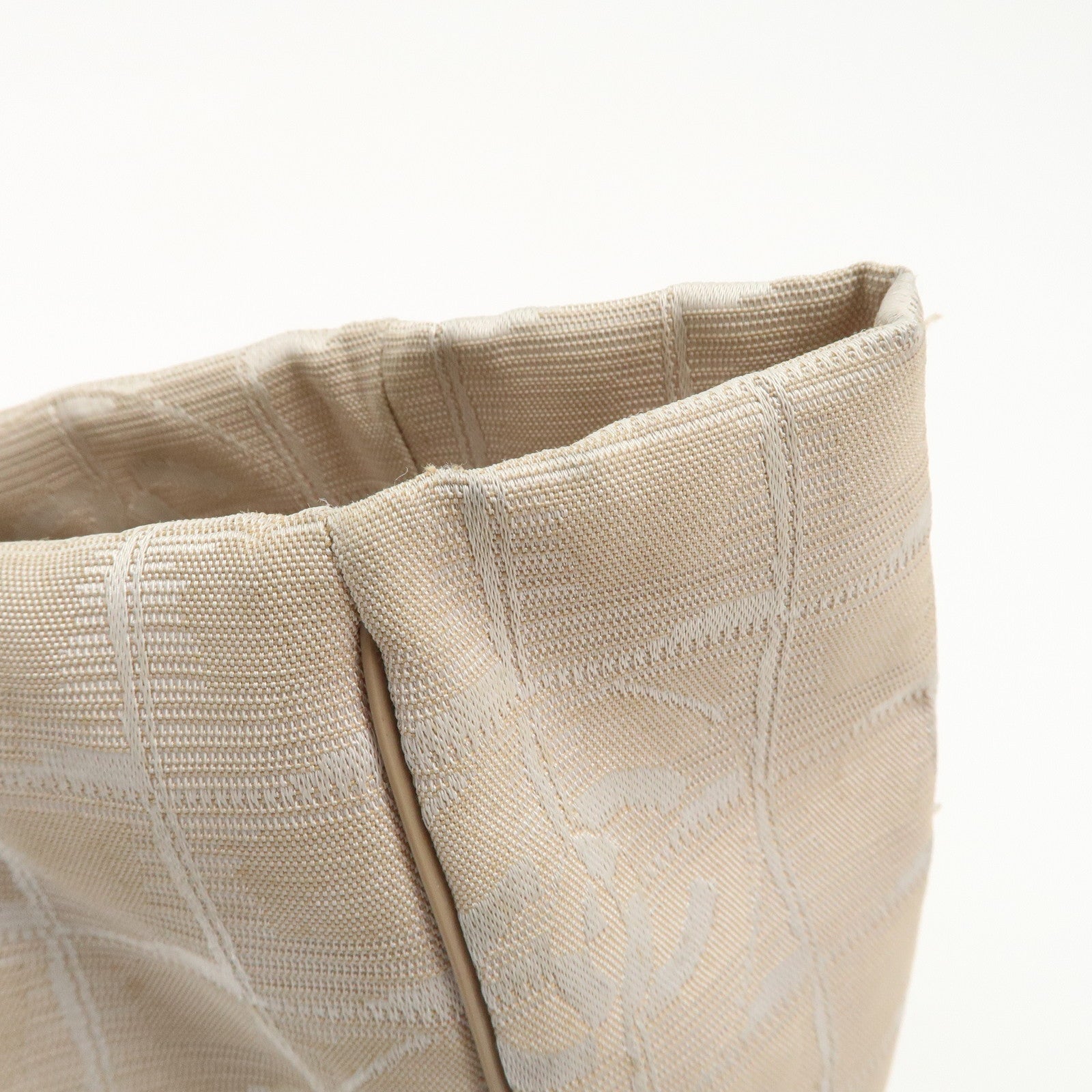 CHANEL New Travel Line Nylon Jacquard Leather Tote Bag Beige A15991 Used