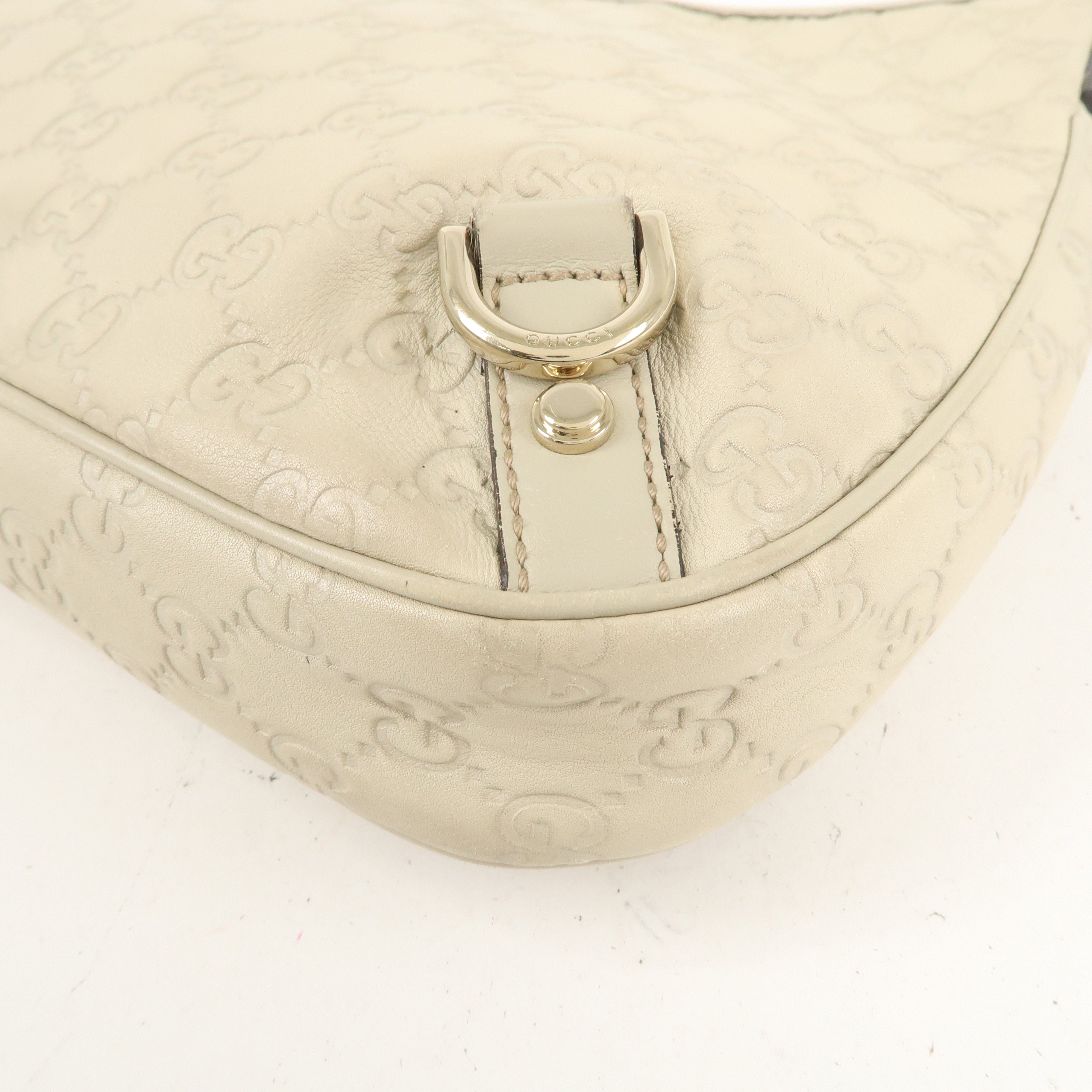 GUCCI Abbey Guccissima Leather Shoulder Bag Ivory 130738