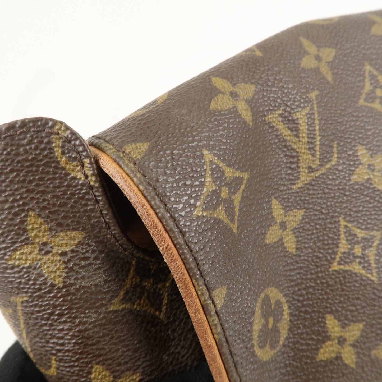 Louis Vuitton Monogram Abbesses Messenger Bag Shoulder Bag M45257