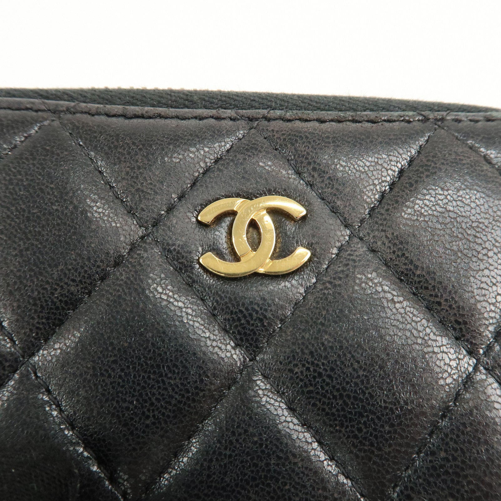 CHANEL Matelasse Lamb Skin Zip Around Coin Case Black A69271 Used