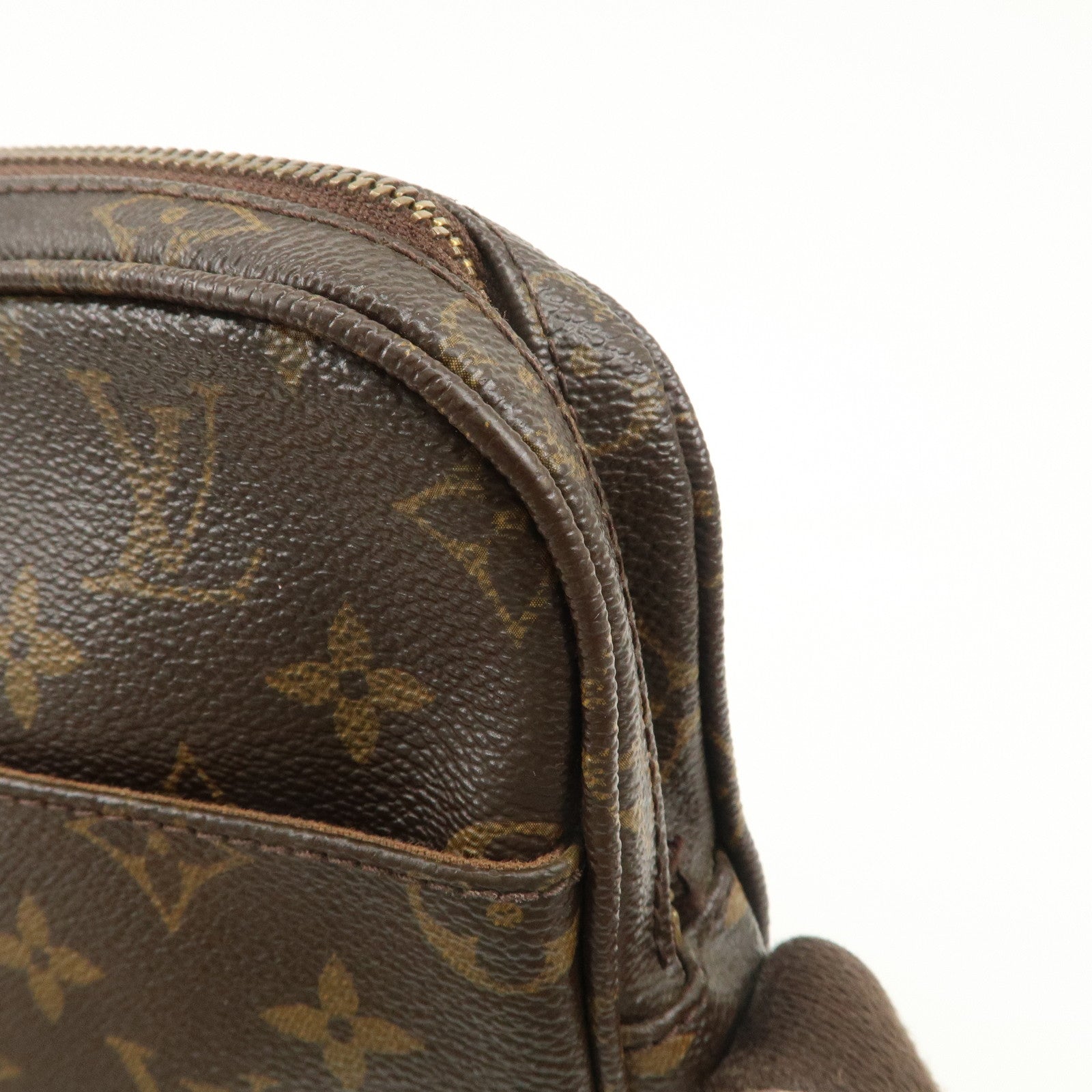 Louis Vuitton Monogram Trotteur Beaubourg Shoulder Bag M97037