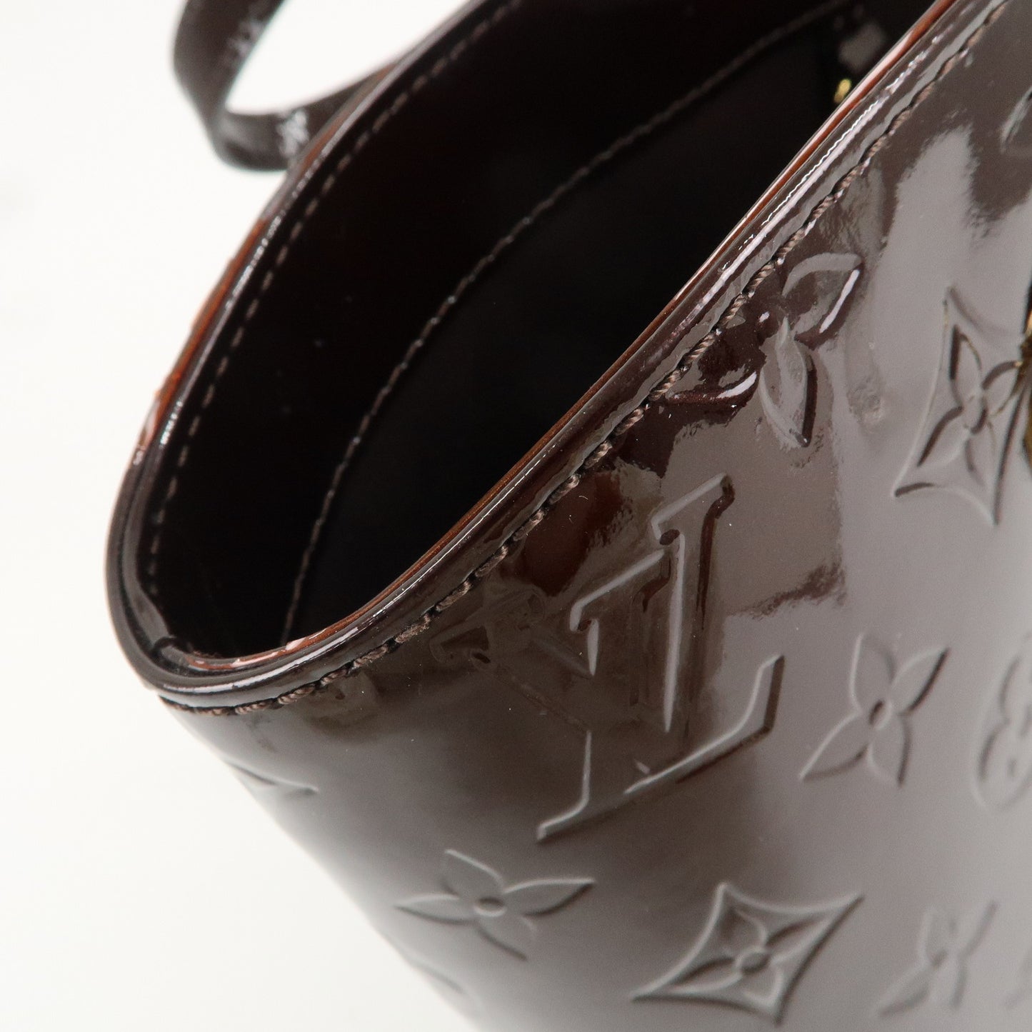 Louis Vuitton Monogram Vernis Avalon MM Tote Bag Amarante M91567