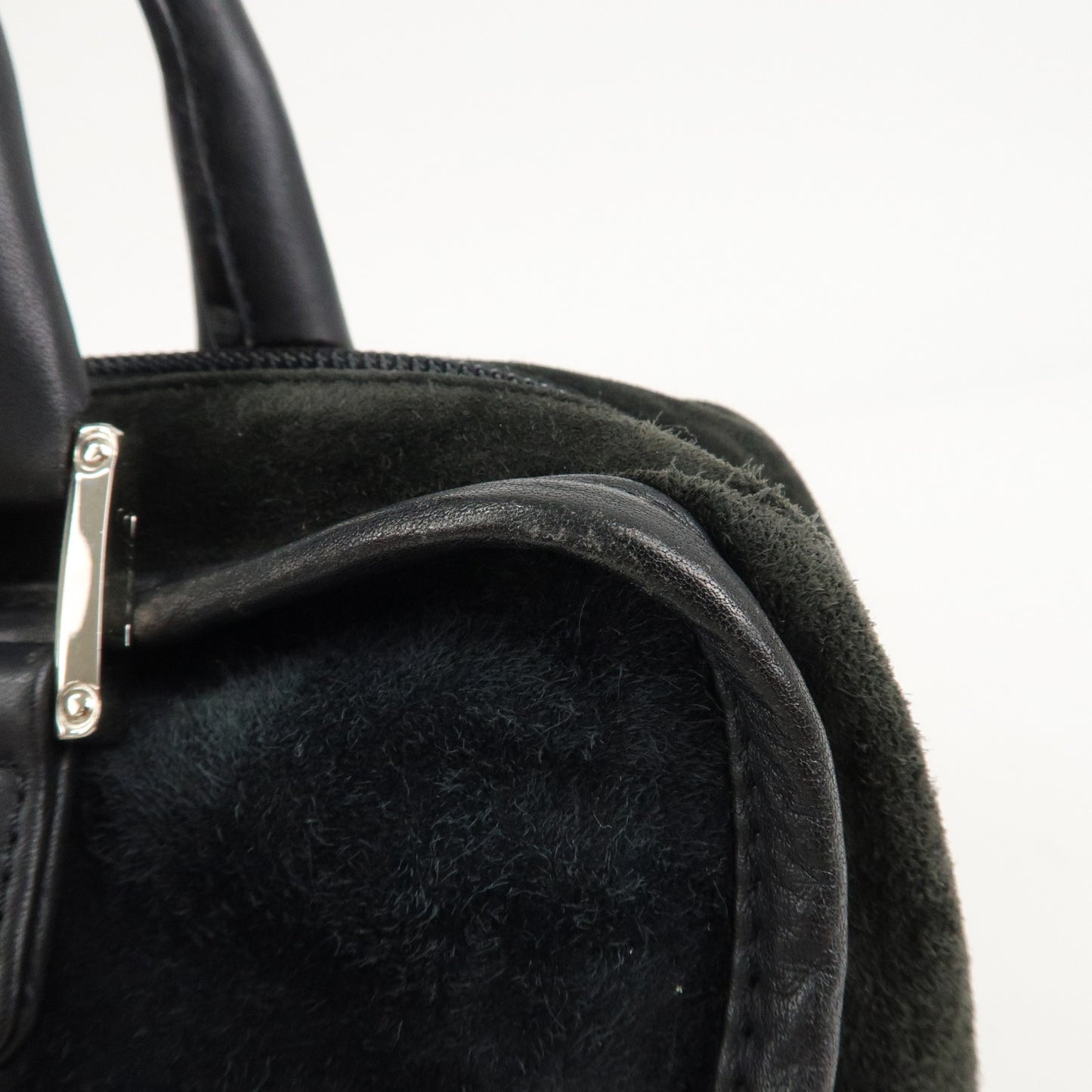 LOEWE Suede Amazona 26 Hand Bag Black