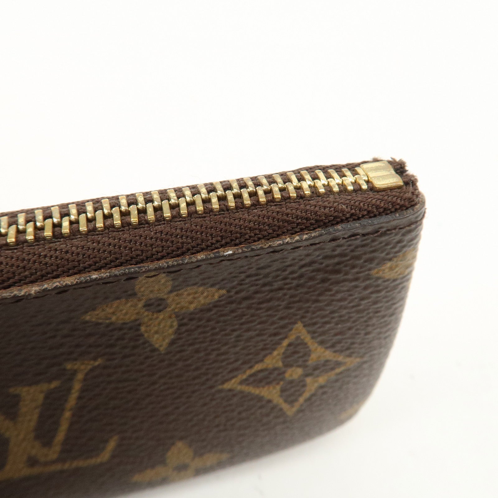 Louis Vuitton Monogram Pochette Cles Coin Case Key Case M62650