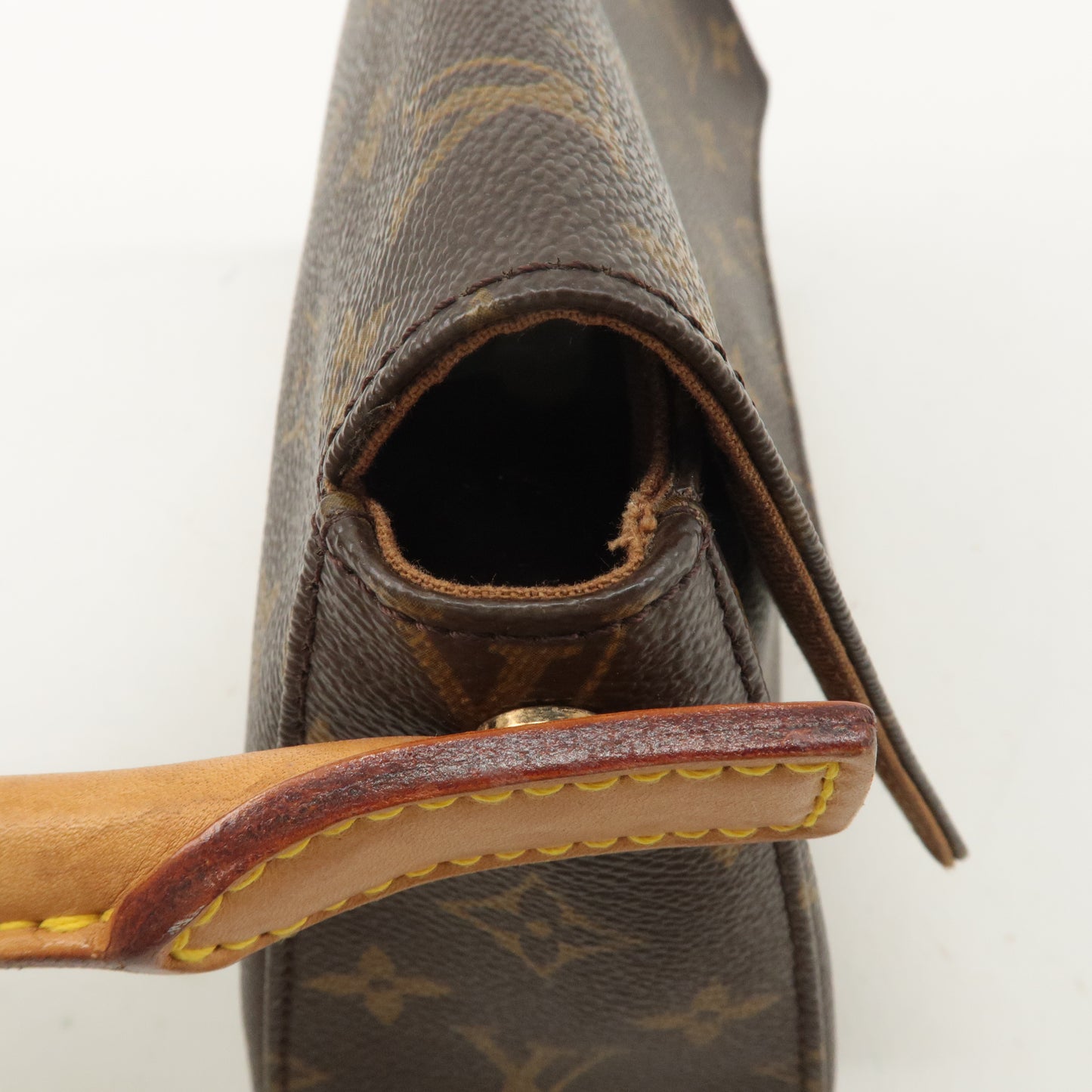 Louis Vuitton Monogram Mini Looping Shoulder Bag Hand Bag M51147