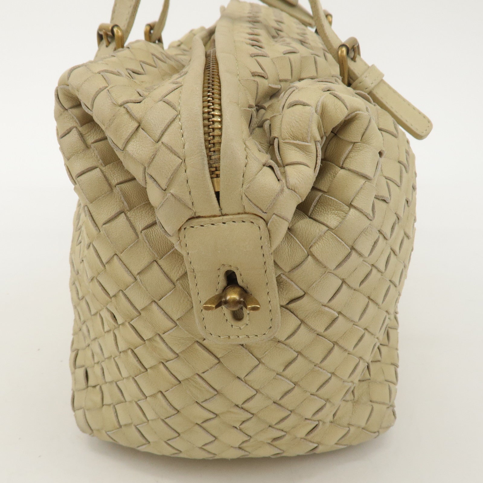 BOTTEGA VENETA Intrecciato Leather Boston Bag Beige 173398