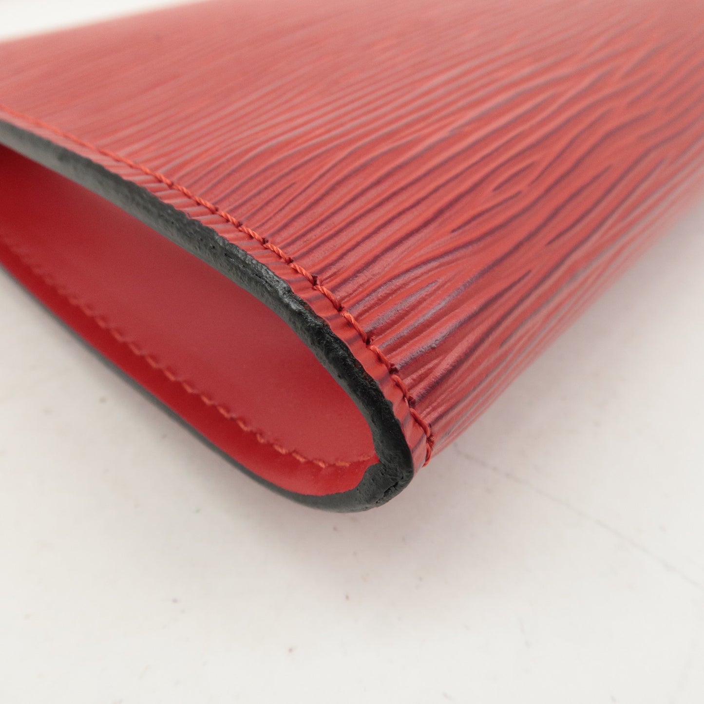 Louis Vuitton Epi Pochette Accessoire Castillian Red M52947