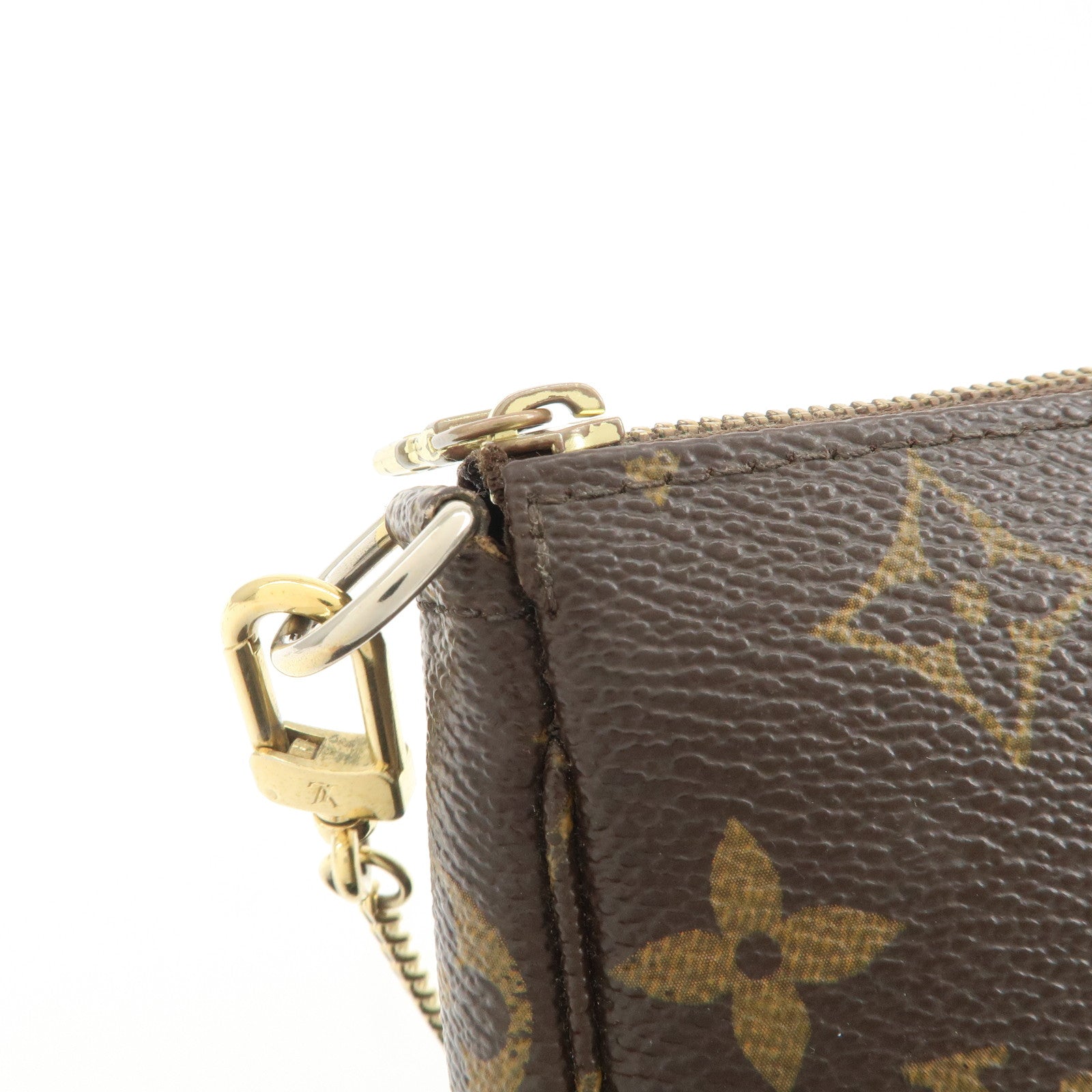 Louis Vuitton Monogram Mini Pochette Accessoires Pouch M58009