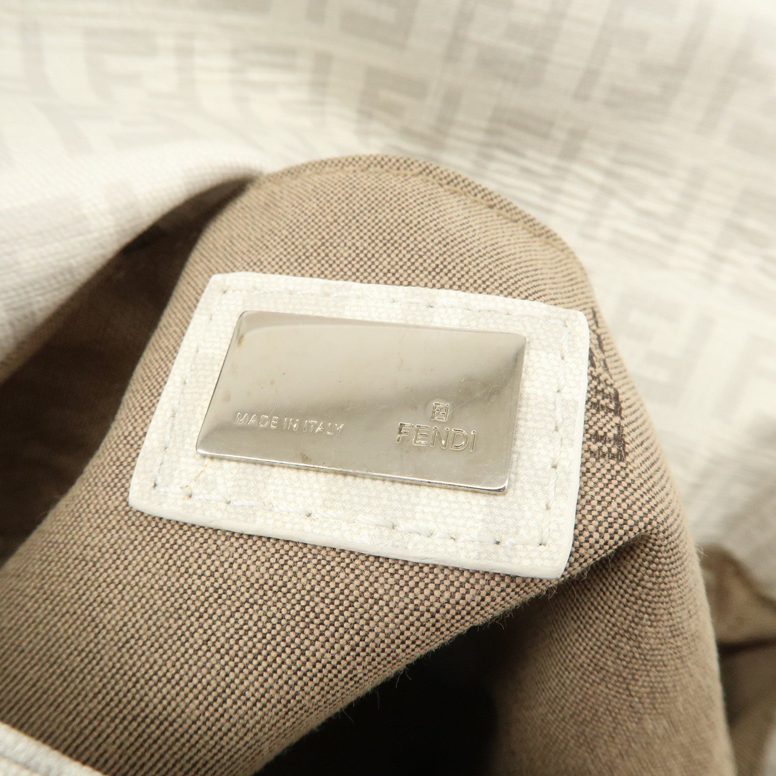 FENDI Zucchino PVC Leather Shoulder Bag Crossbody Bag White 8BT075