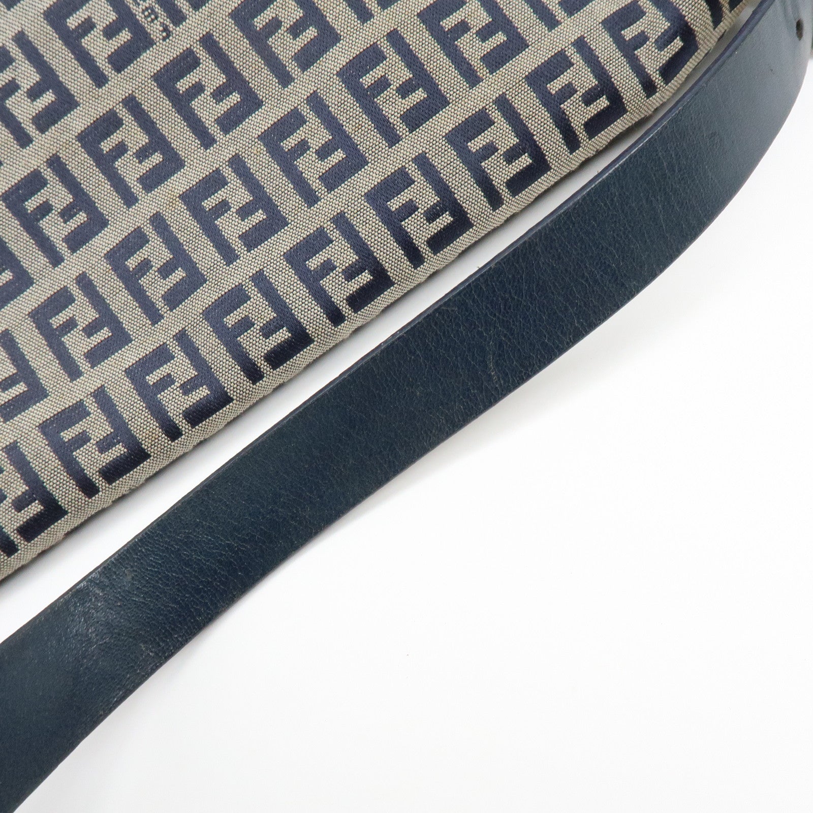 FENDI Mamma Baguette Zucchino Canvas Leather Shoulder Bag 26325