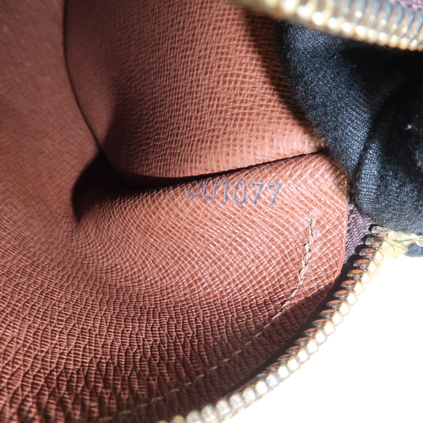 Louis Vuitton Monogram Papillon 30 Hand Bag Brown M51385