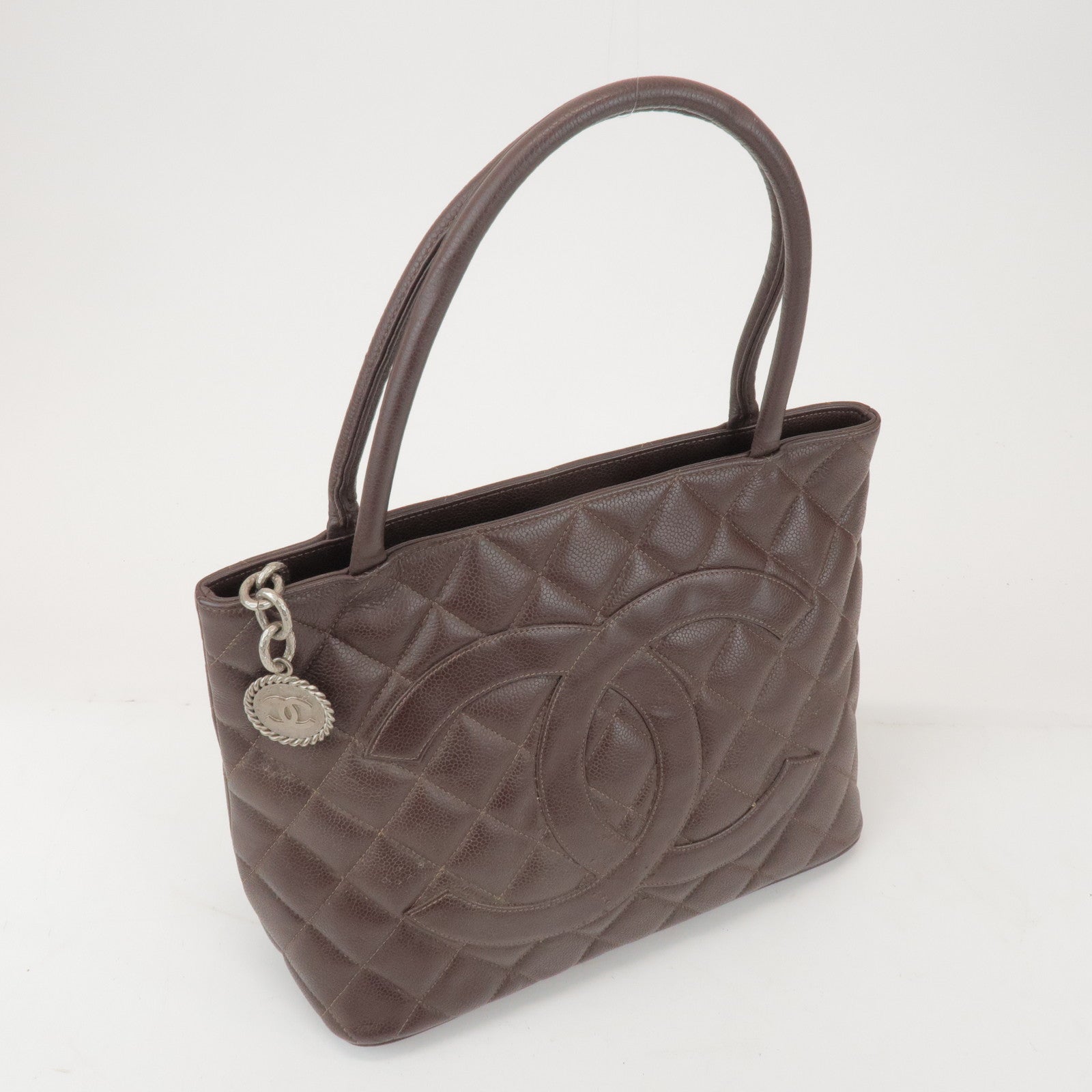 CHANEL Matelasse COCO Mark Caviarskin Medallion Tote Bag A01804