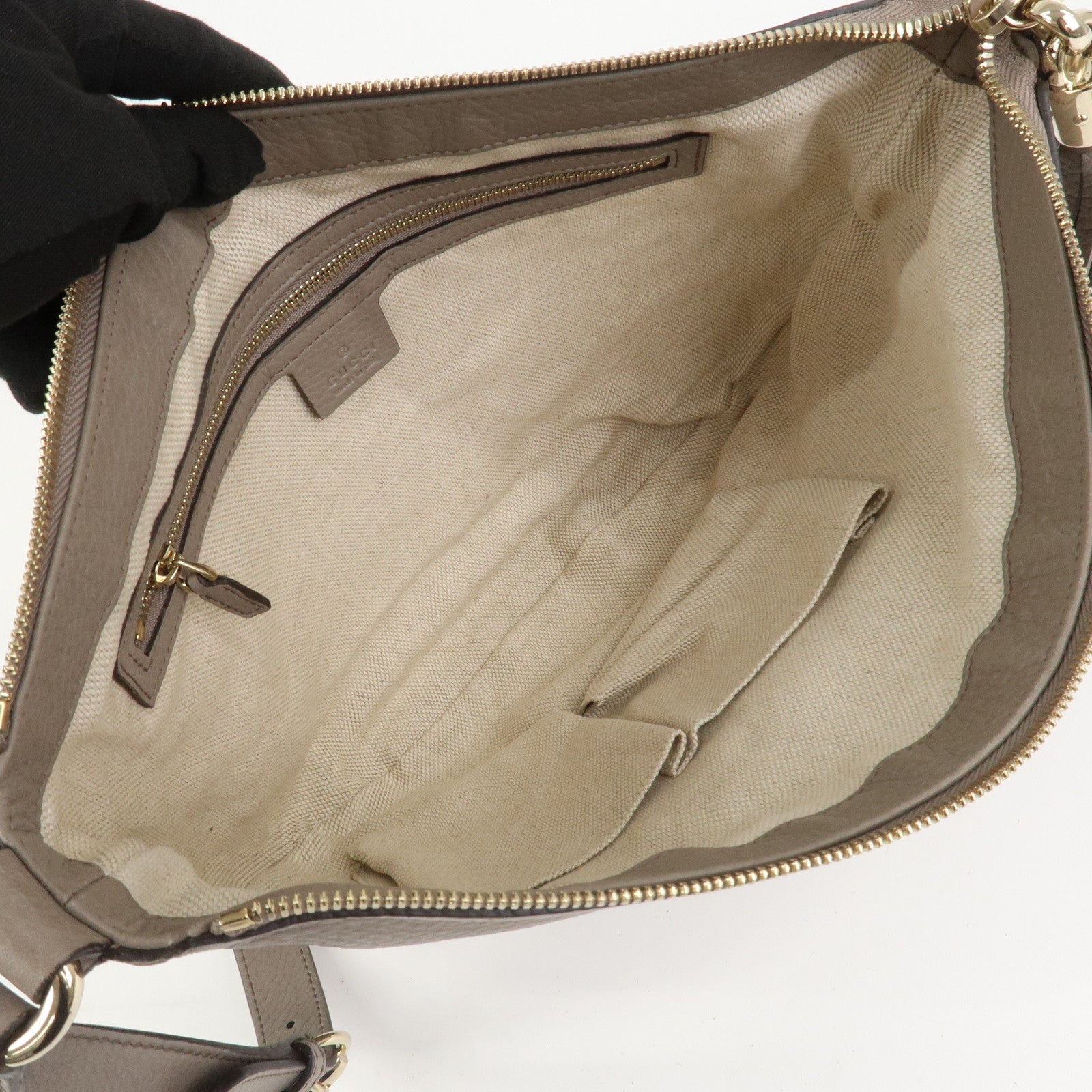 GUCCI SOHO Interlocking G Leather Shoulder Crossbody Bag 308361