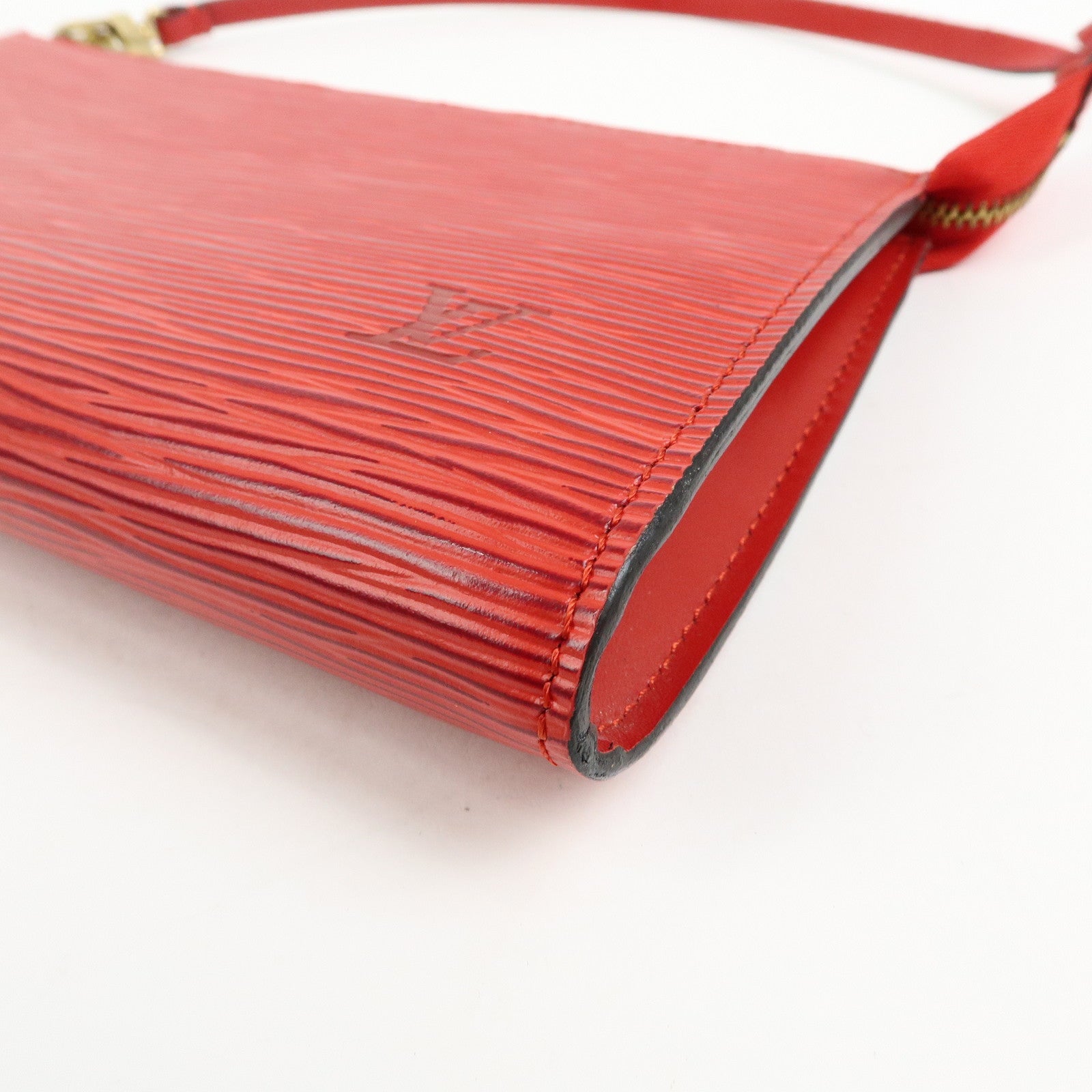 Louis Vuitton Epi Pochette Accessoires Pouch Castilian Red M52957