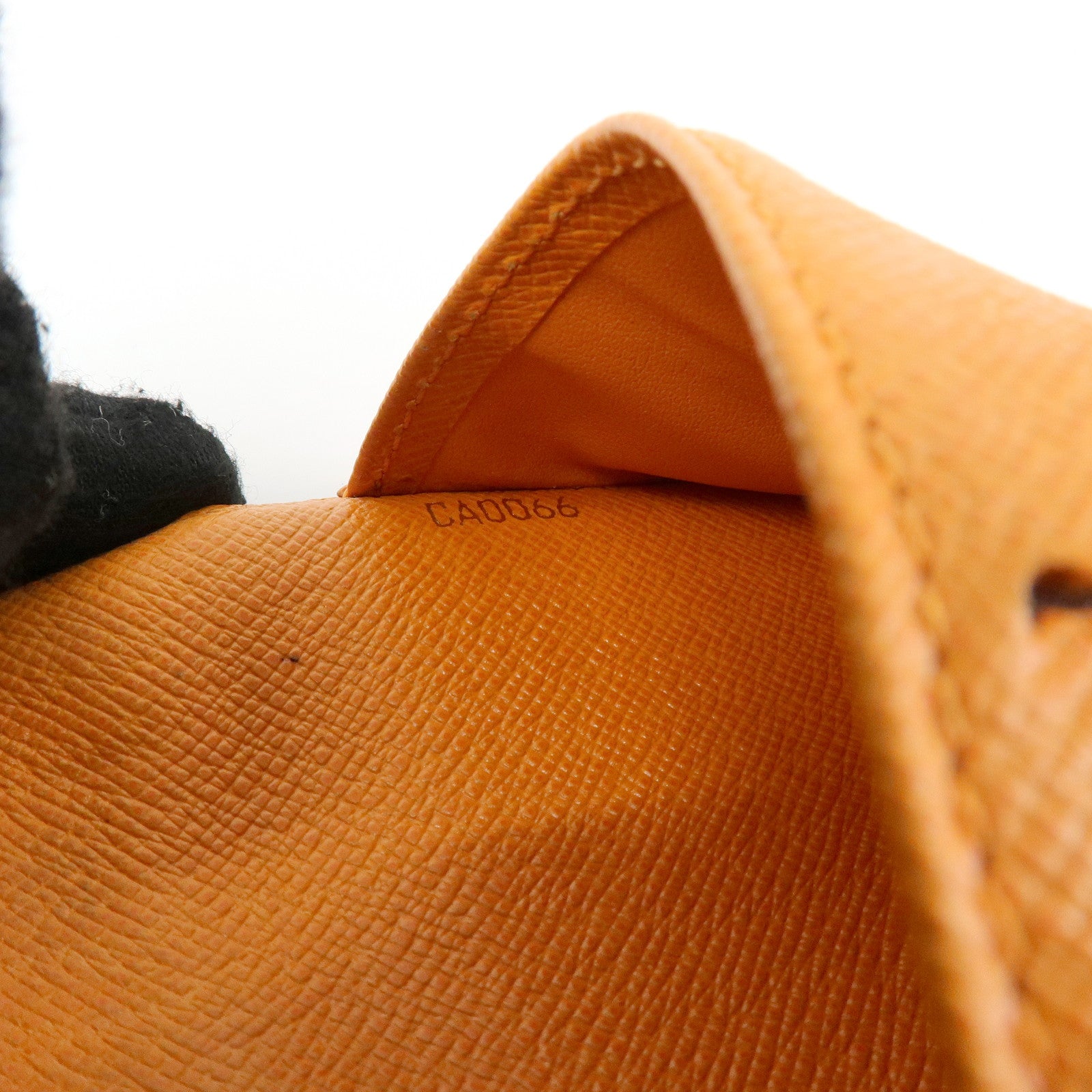 Louis Vuitton Monogram Canvas Agenda Koala Planner Cover R21015