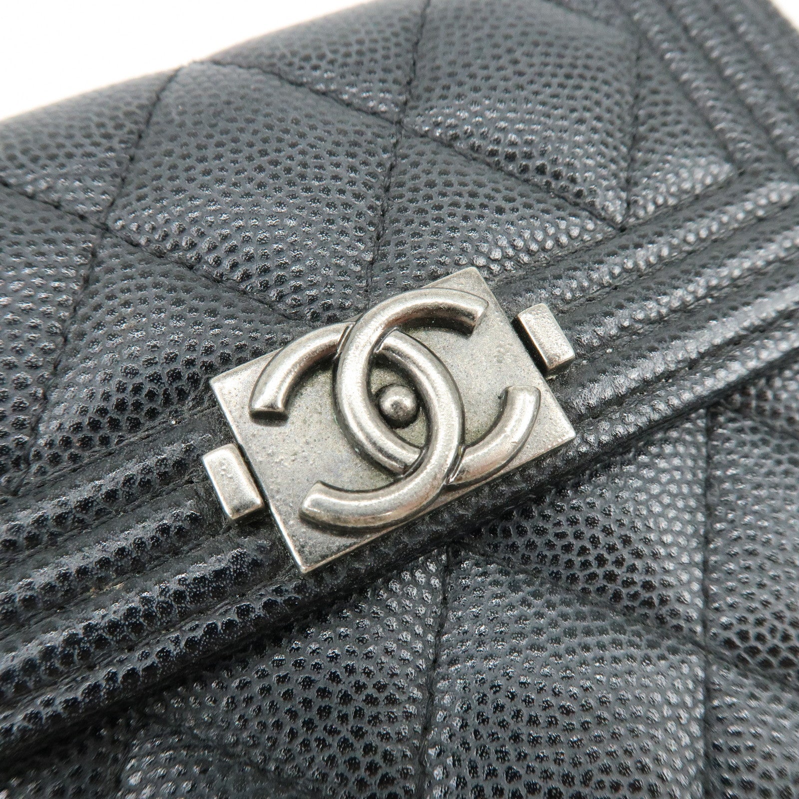 CHANEL Boy CHANEL Cavairskin Flap Compact Wallet Black A80734