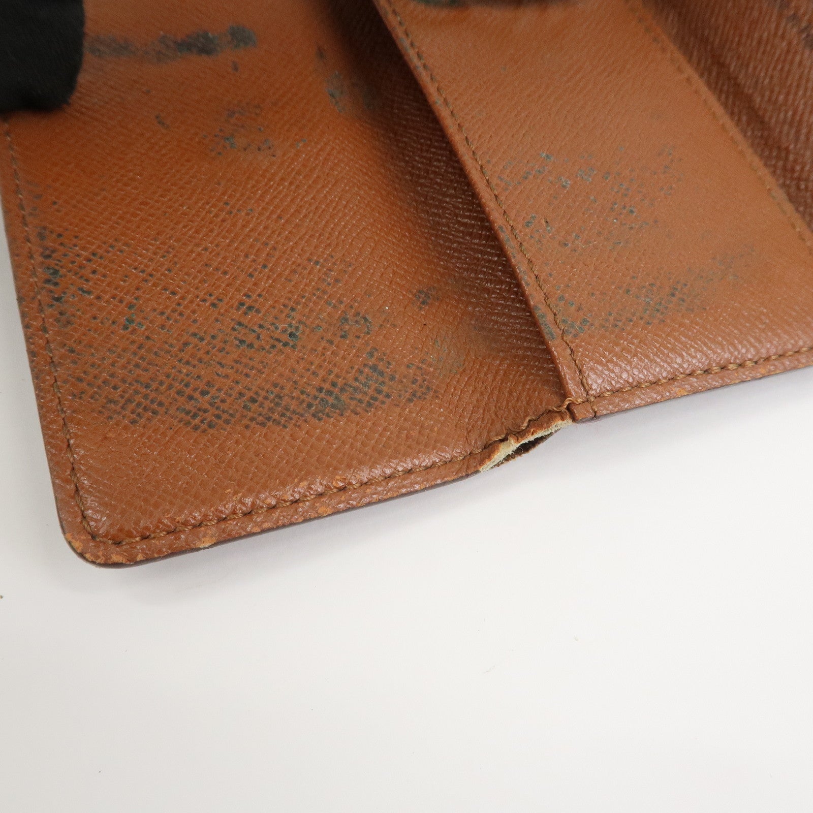 Louis Vuitton Monogram Vernis Set of 2 KeyCase M62631/M63822/M60701