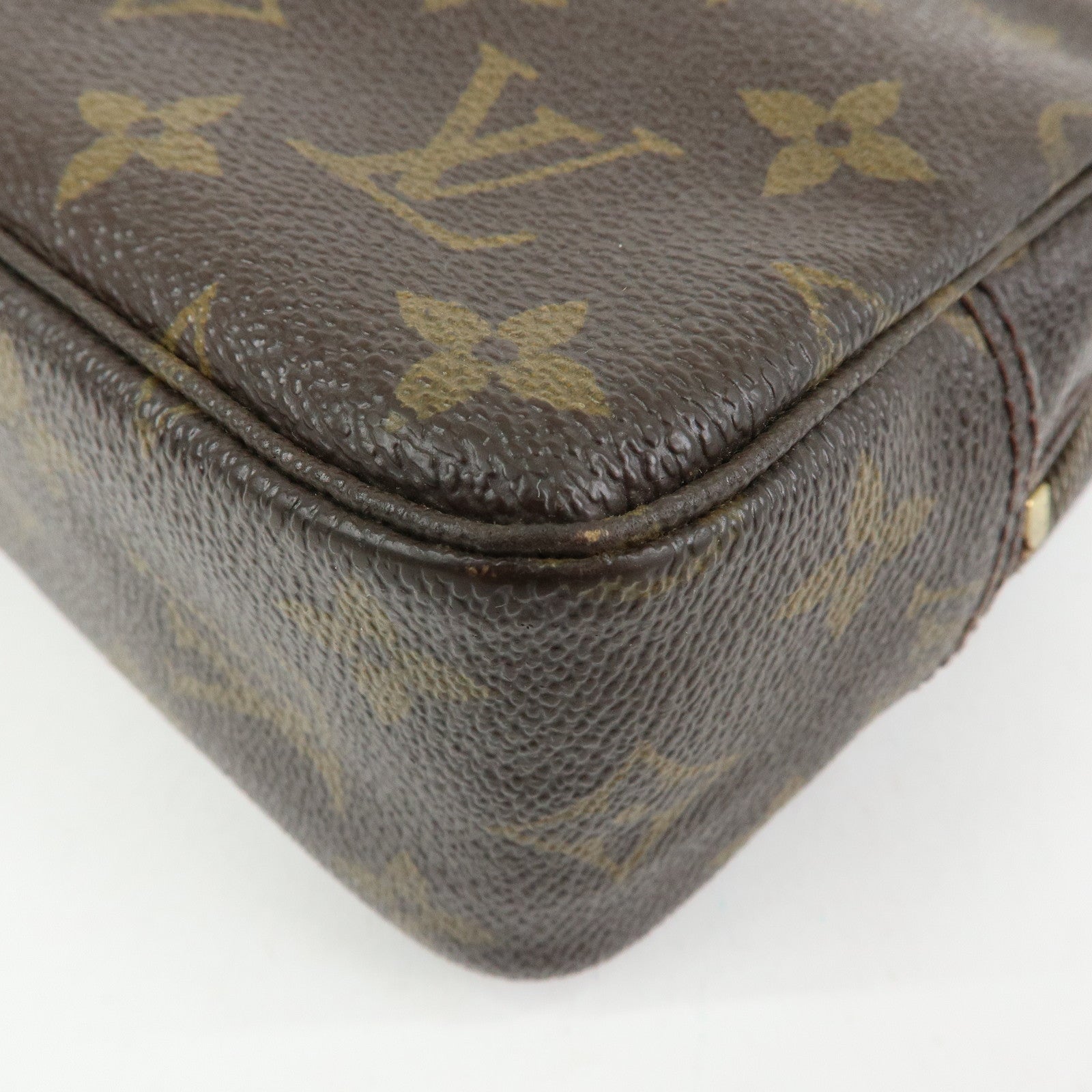 Louis Vuitton Monogram Trousse Toilette 23 Pouch M47524