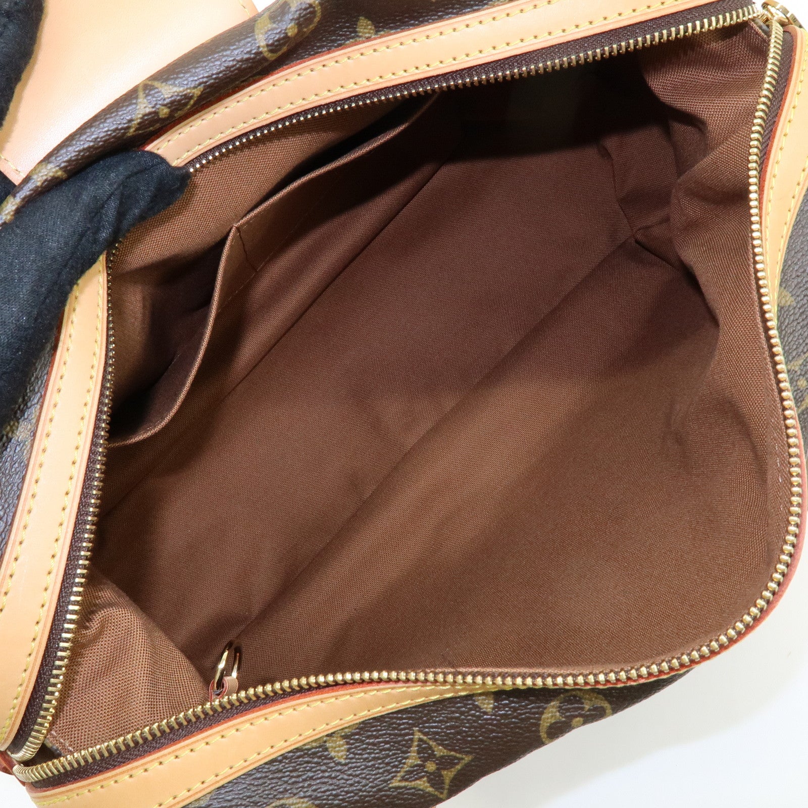 Louis Vuitton Monogram Stresa PM Shoulder Bag M51186