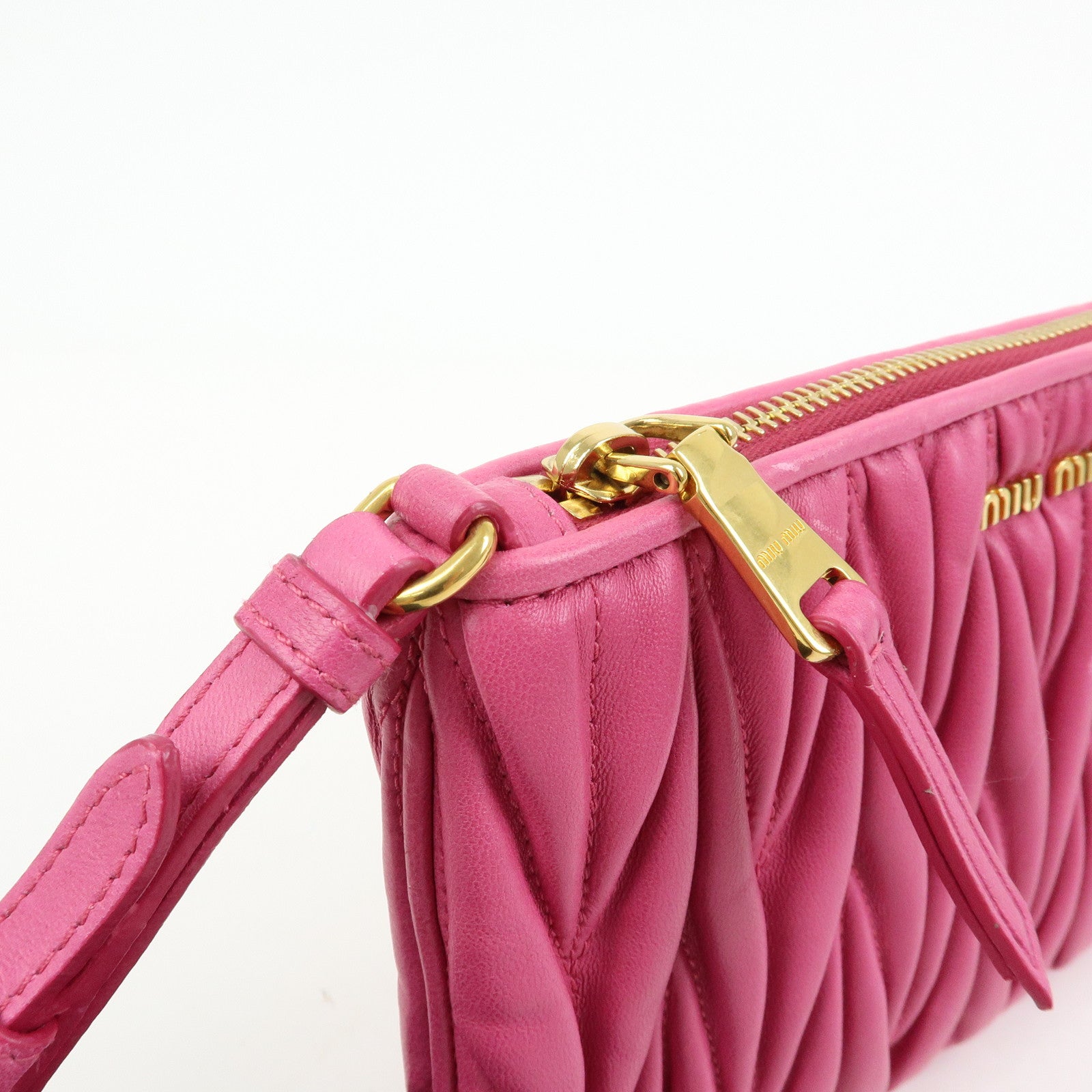 MIU MIU Matelasse Nappa Leather Clutch Bag Pouch Pink 5N1811