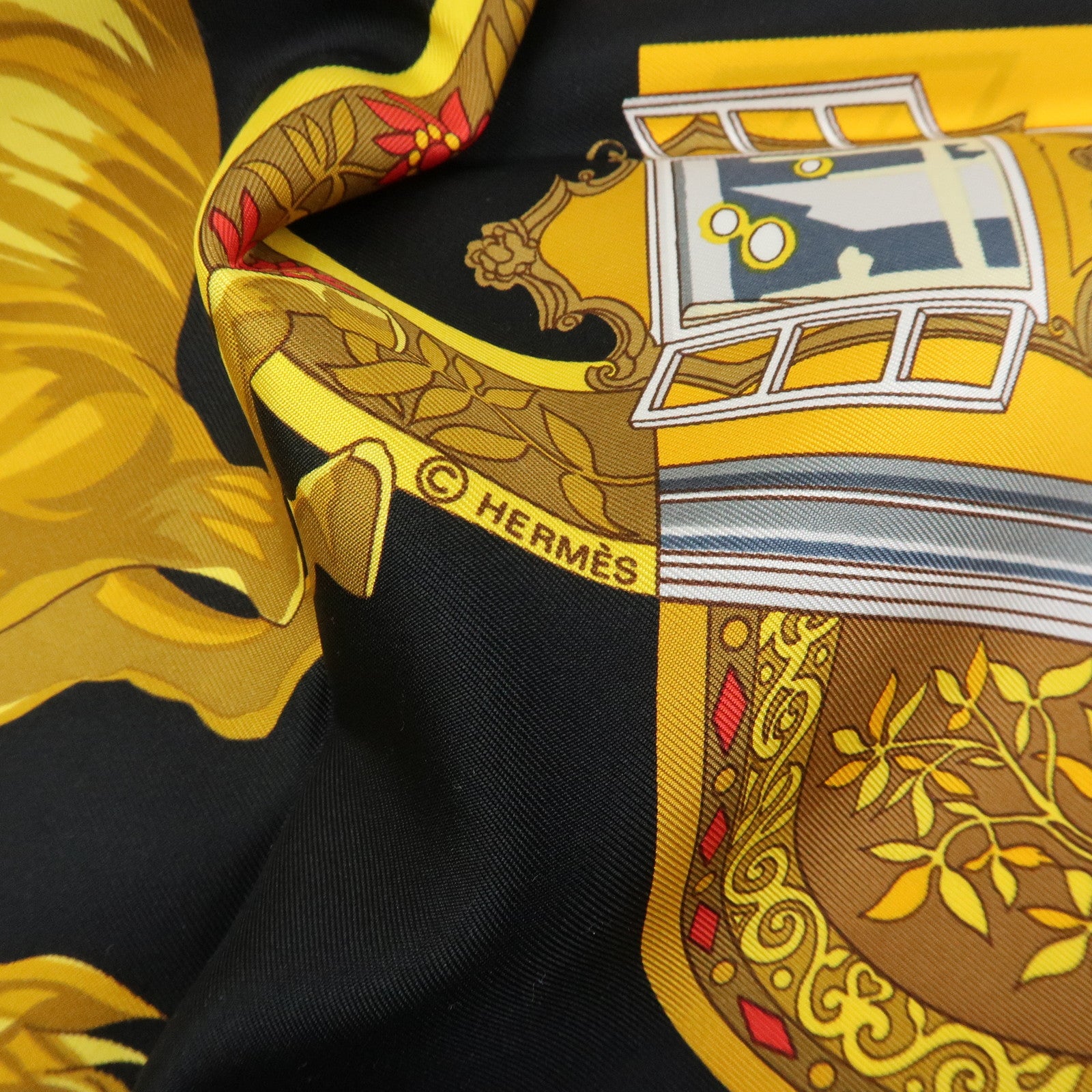 HERMES Carre 90 Silk 100% Scarf IN SALZBURG Black Gold