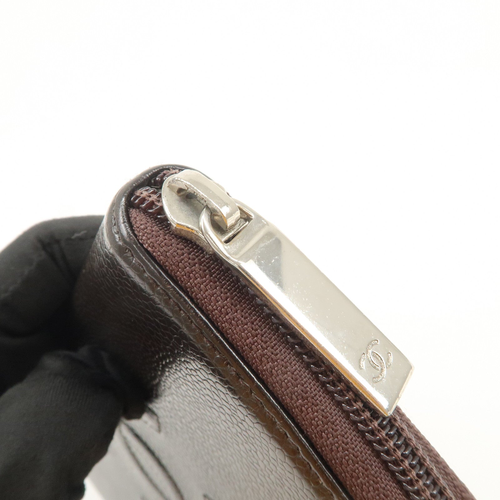 CHANEL COCO Mark Caviarskin Round Zippy Long Wallet Brown