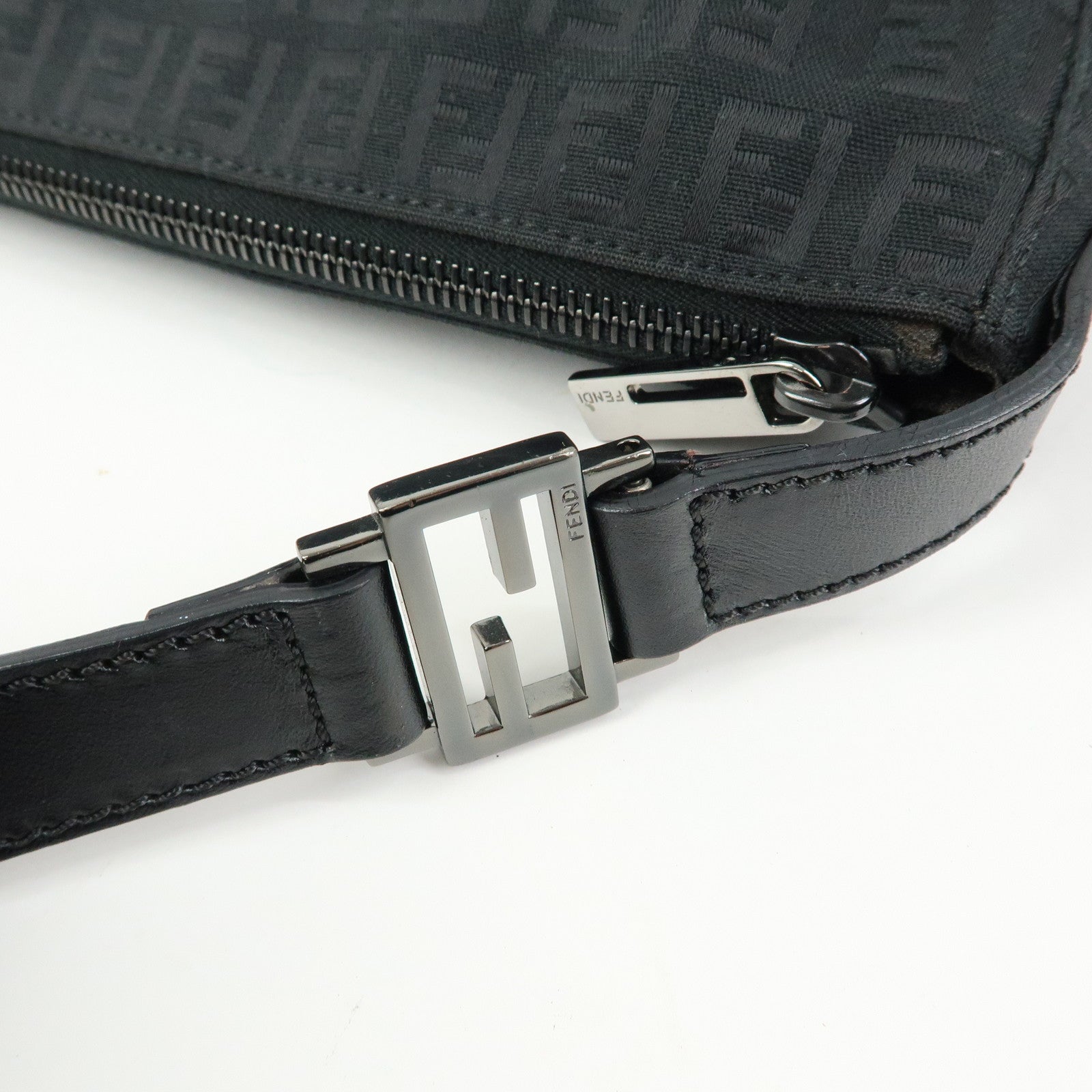 FENDI Zucchino Canvas Leather Shoulder Bag Hand Bag Black 8BR444