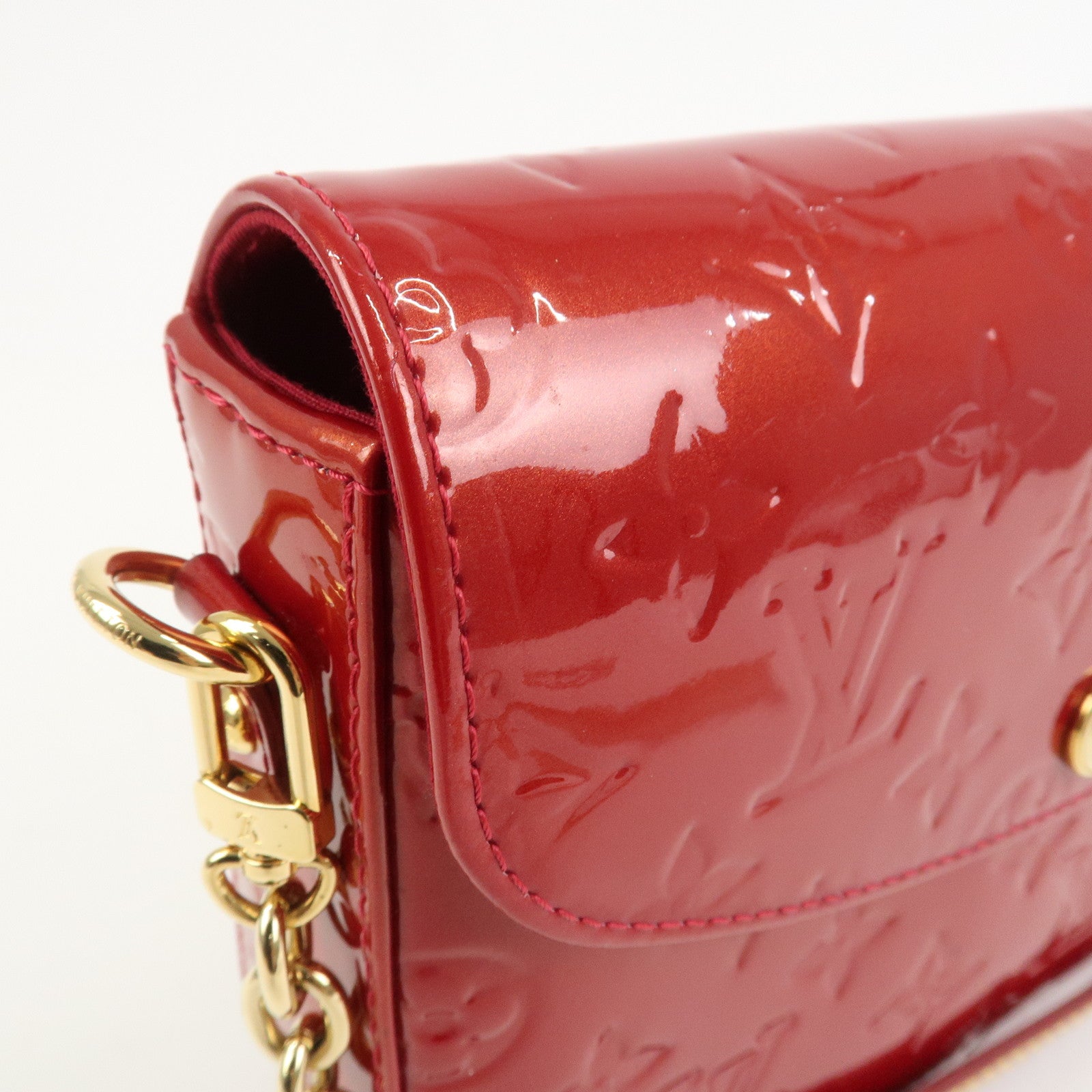 Louis Vuitton Monogram Vernis Rodeo Drive Shoulder Bag Red M93599