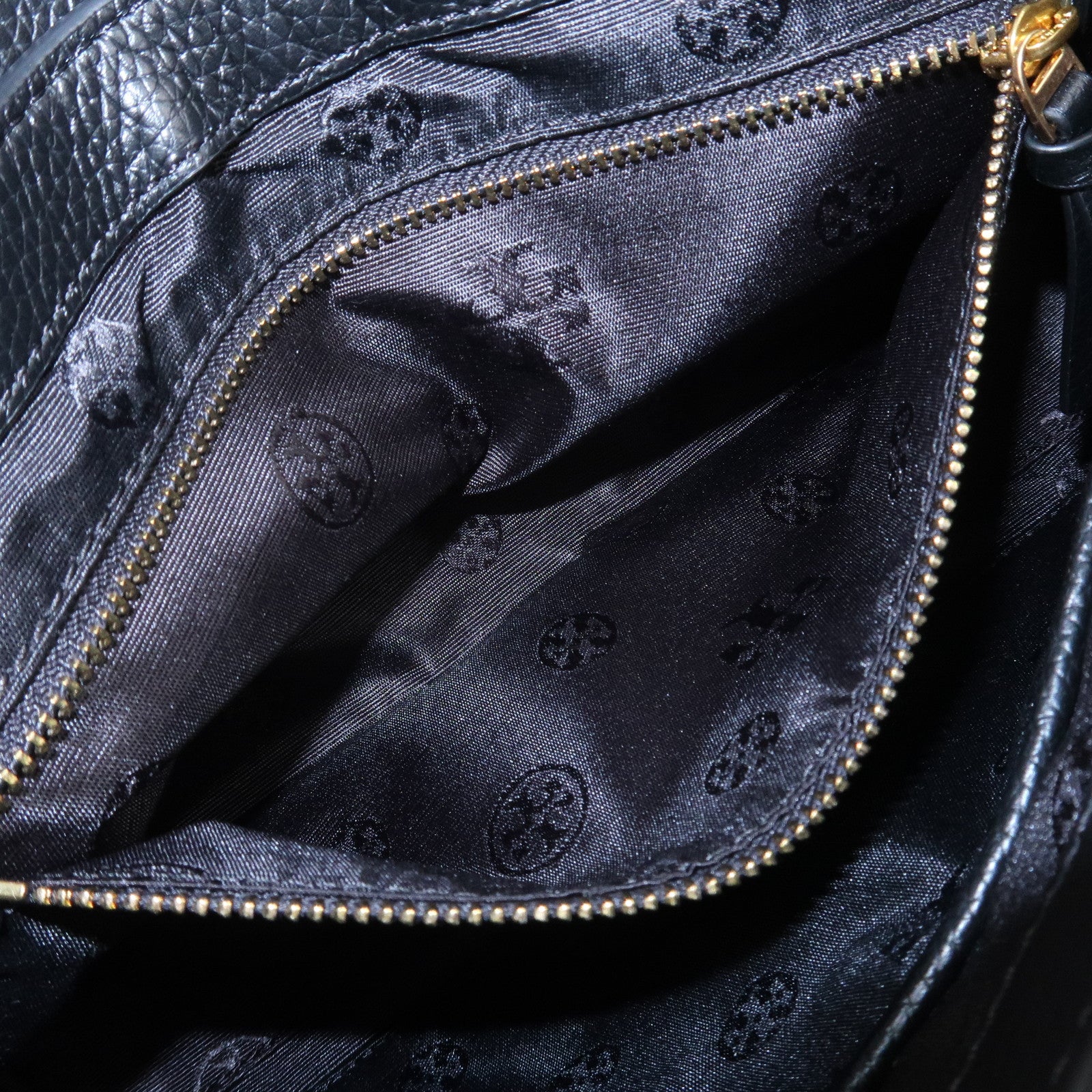 TORY BURCH Logo Leather Shoulder Bag Black