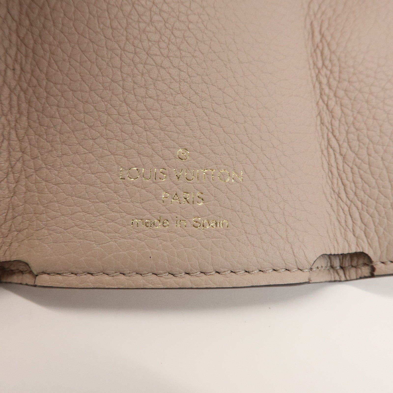Louis Vuitton Torillon Portefeuille Lock Mini Wallet Greige M69340