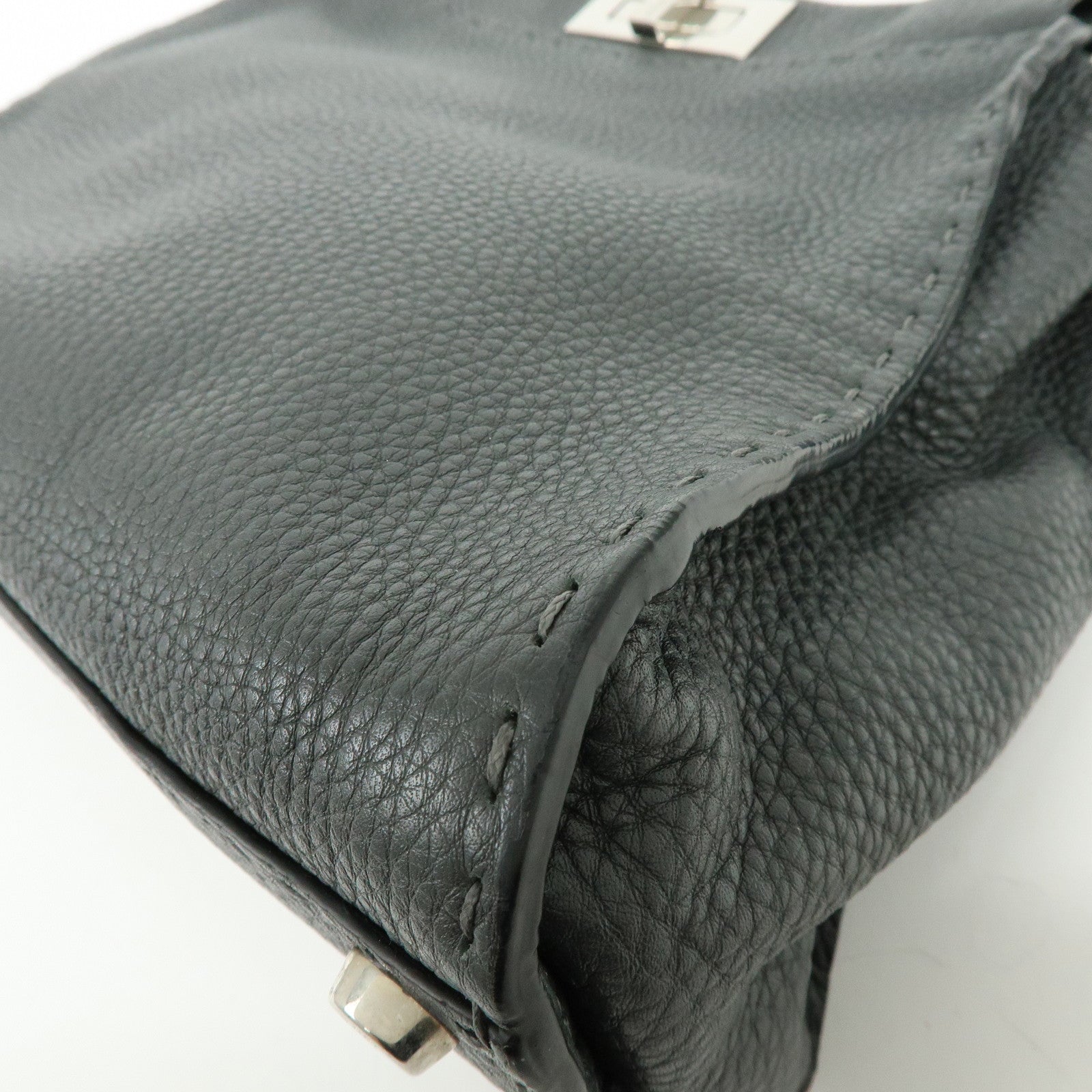 FENDI Selleria Peekaboo Calf Leather 2Way Shoulder Hand Bag 8BN226