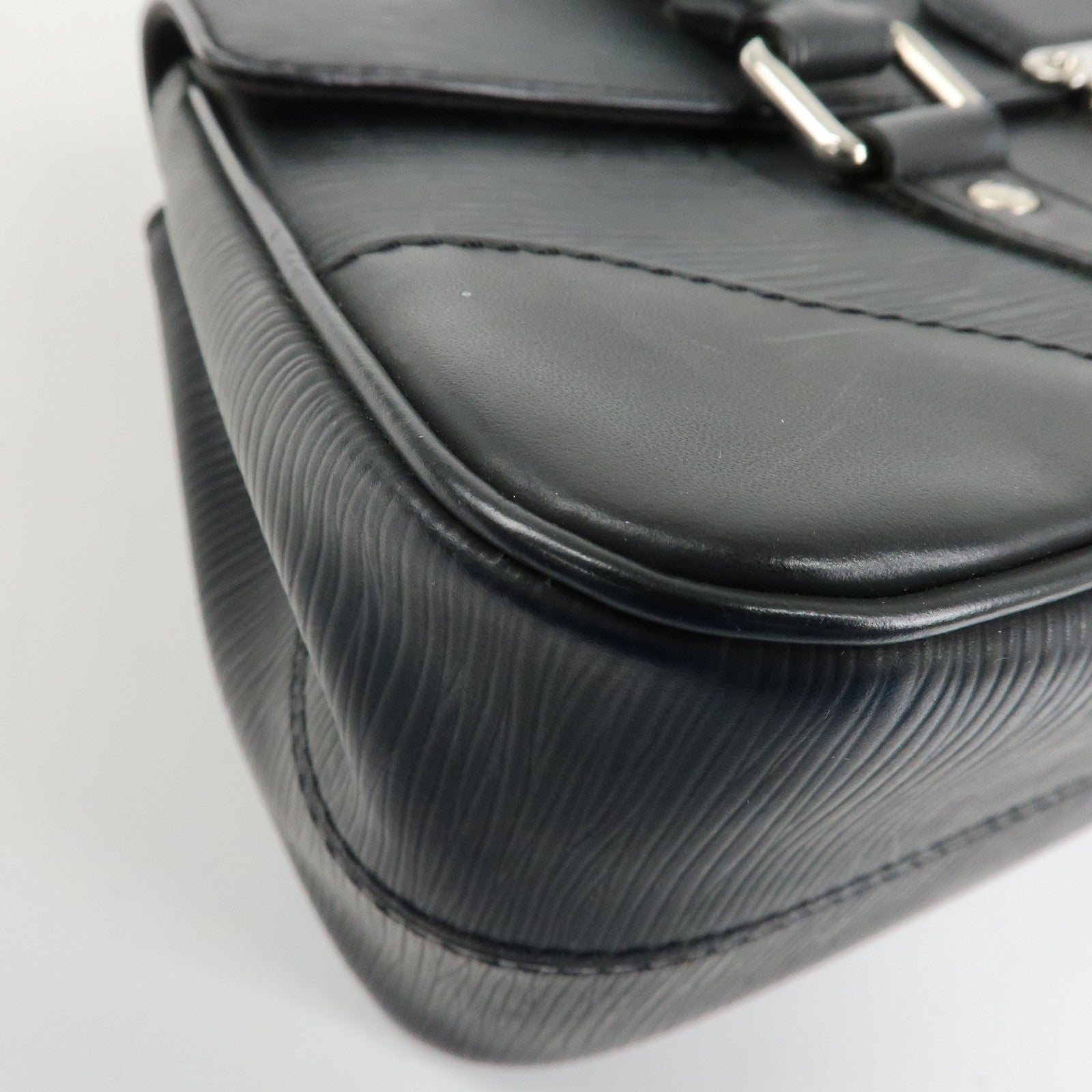 Louis Vuitton Epi Segur PM Hand Bag Noir Black M58822 Used