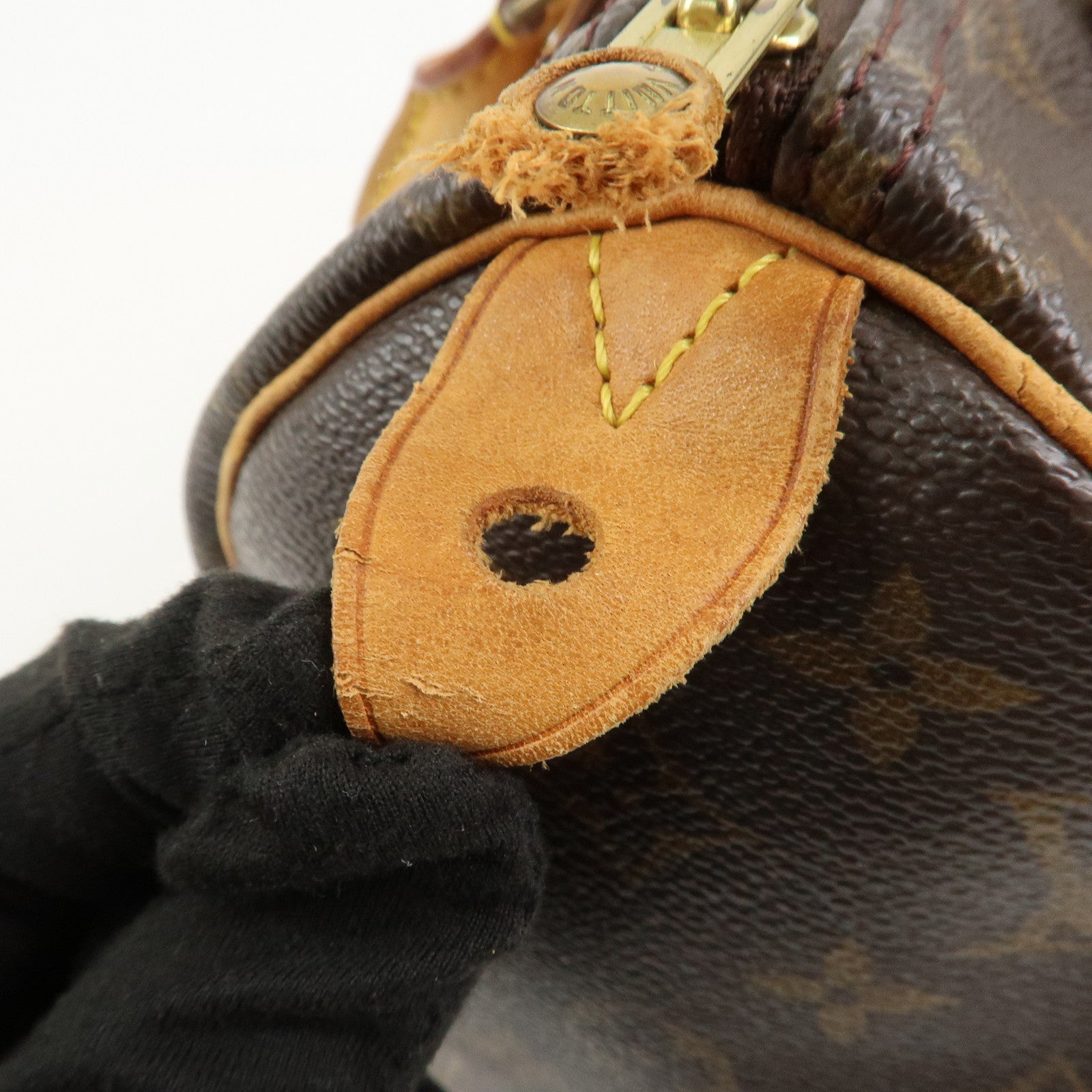 Louis Vuitton Monogram Monogram Canvas   Nume Leather M41528