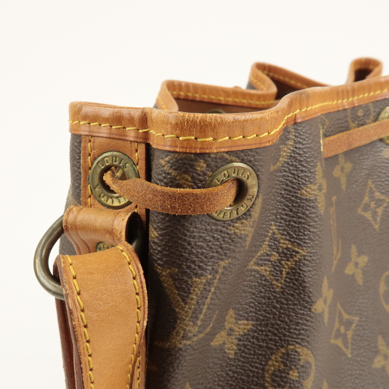 Louis Vuitton Monogram Noe Shoulder Bag Hand Bag Brown M42224