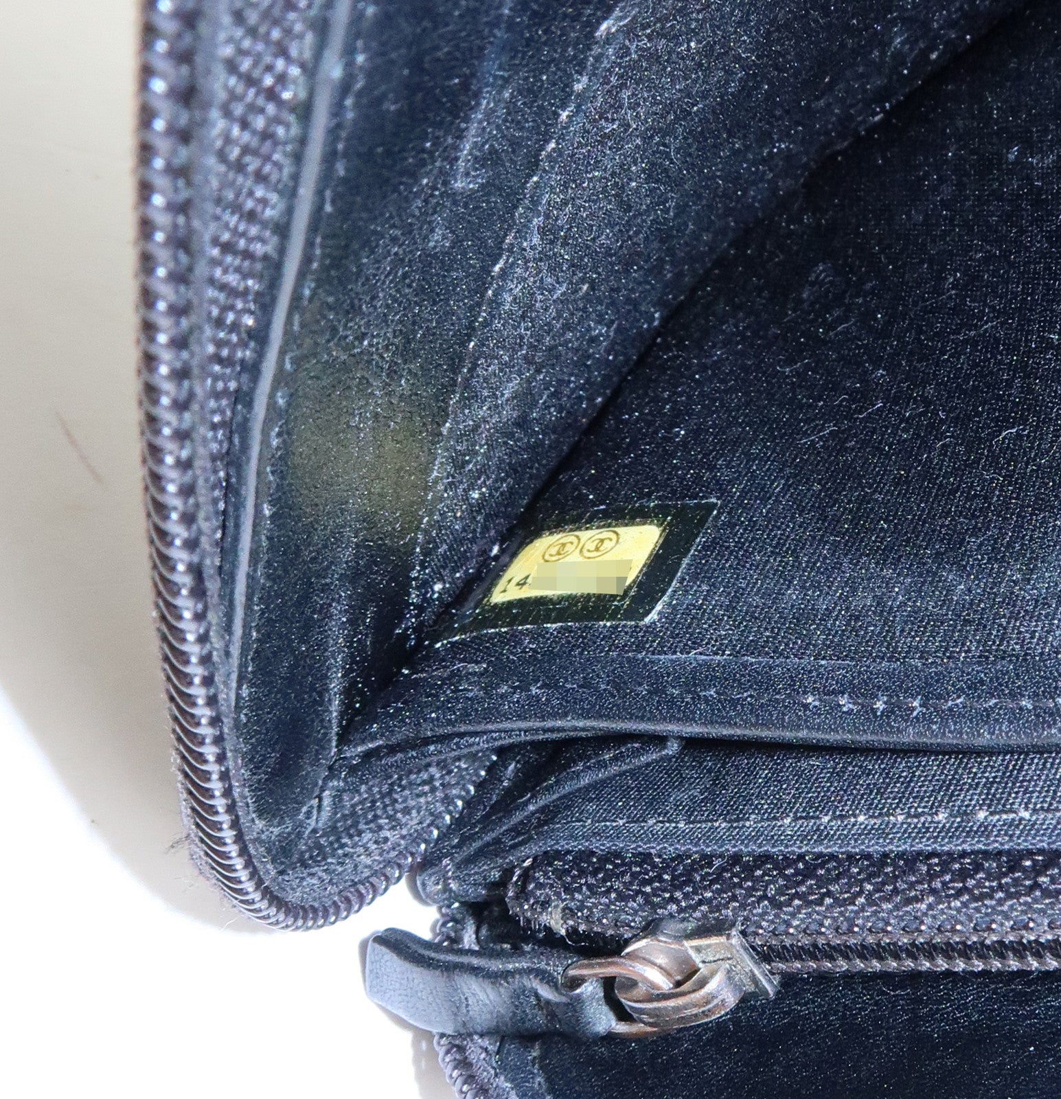 CHANEL COCO Mark Caviarskin Round Zippy Long Wallet Black A50071