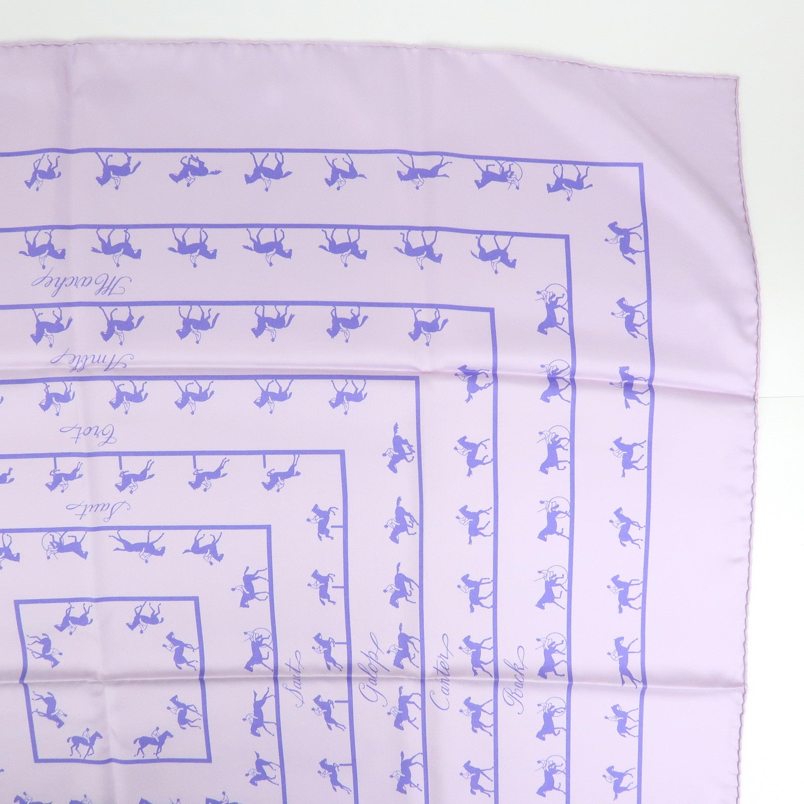 HERMES Carre 90 Silk 100% Saut Galop Canter Rack Scarf Light Purple