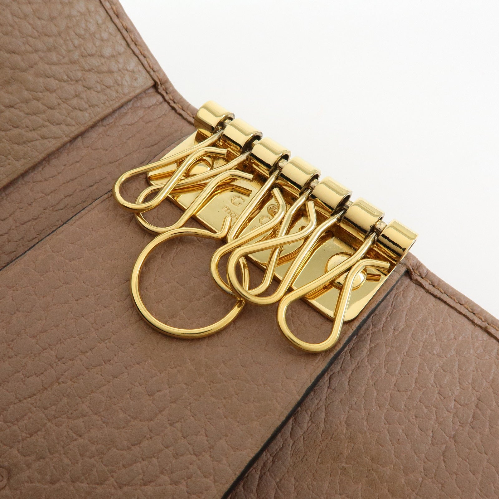 GUCCI GG Marmont Leather 6 Ring Key Case Pink Beige 156118