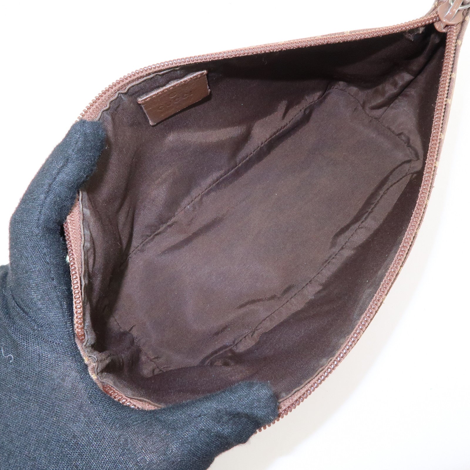 GUCCI Boat Bag GG Canvas Accessory Pouch Hand Bag Brown 039.1103