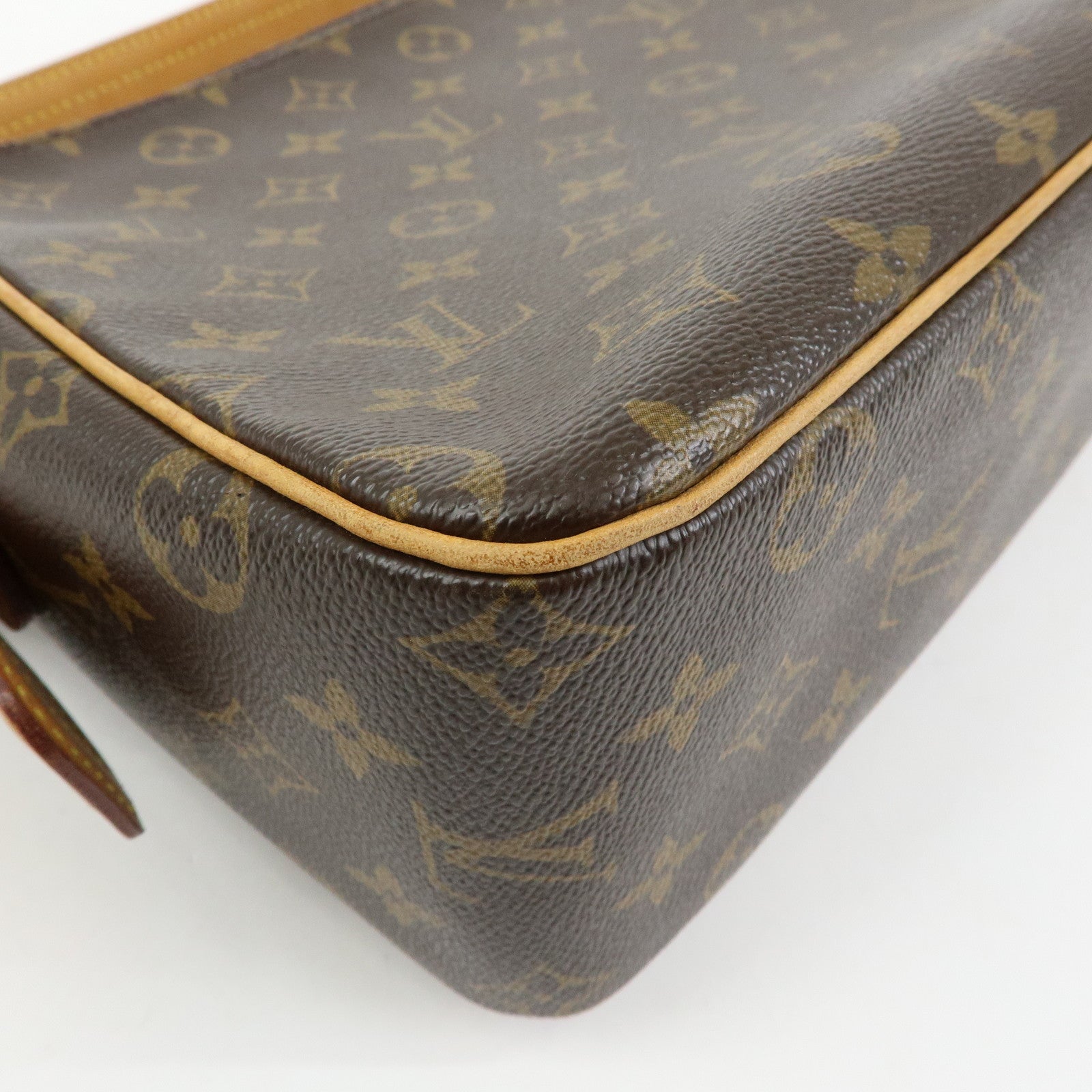 Louis Vuitton Monogram Viva Cite GM Shoulder Bag Brown M51163