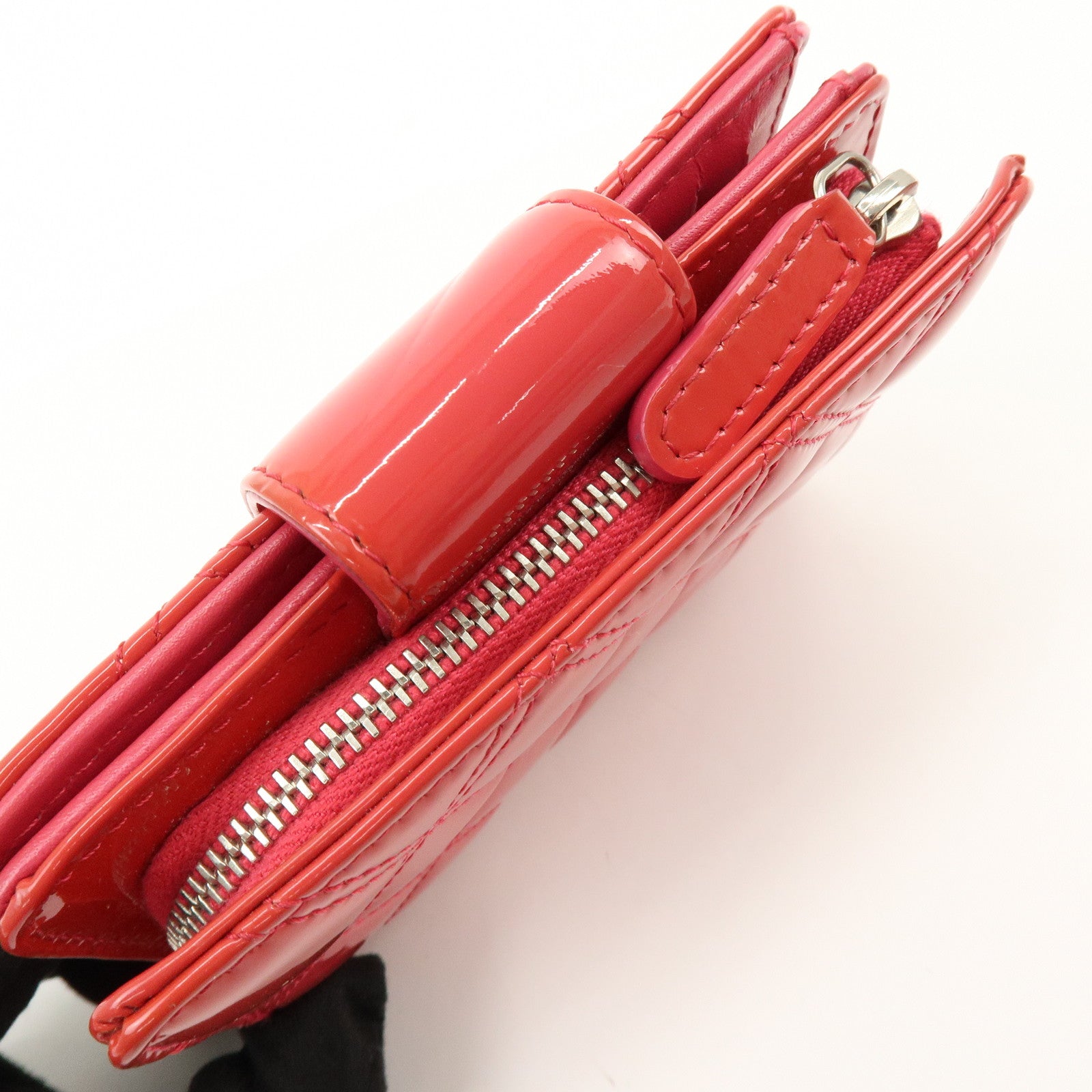 CHANEL COCO Mark Bicolore Patent Leather Compact Wallet Red